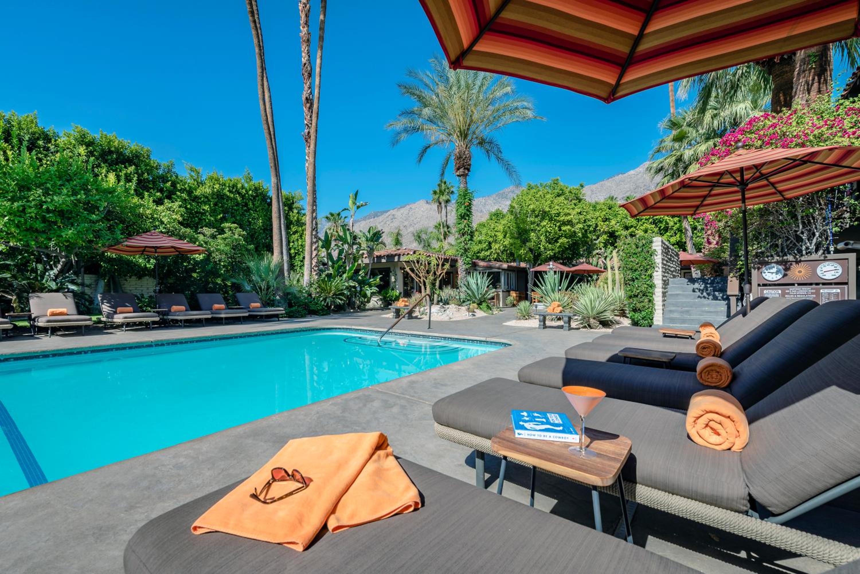 Santiago Resort - Palm Springs Premier Gay Men’s Resort