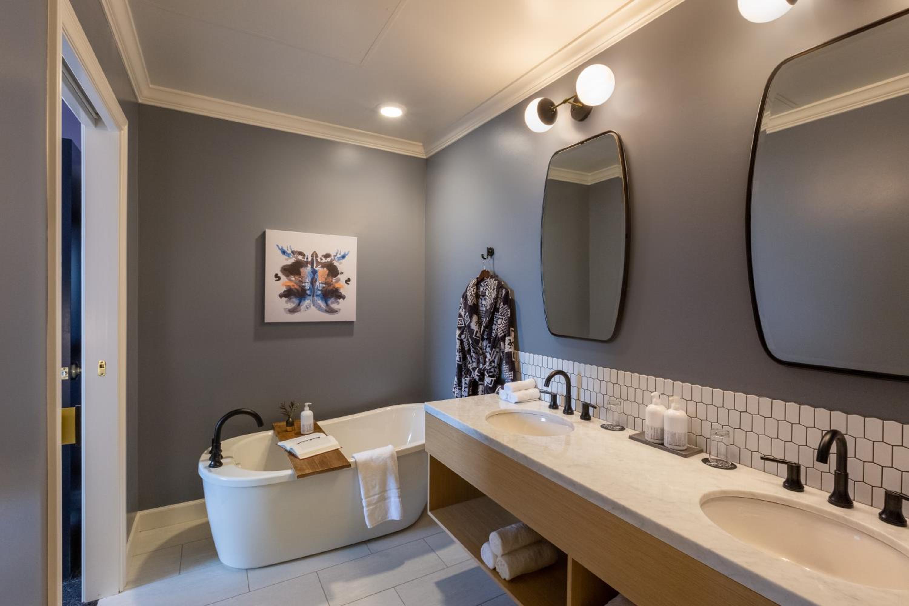 Atticus Hotel
