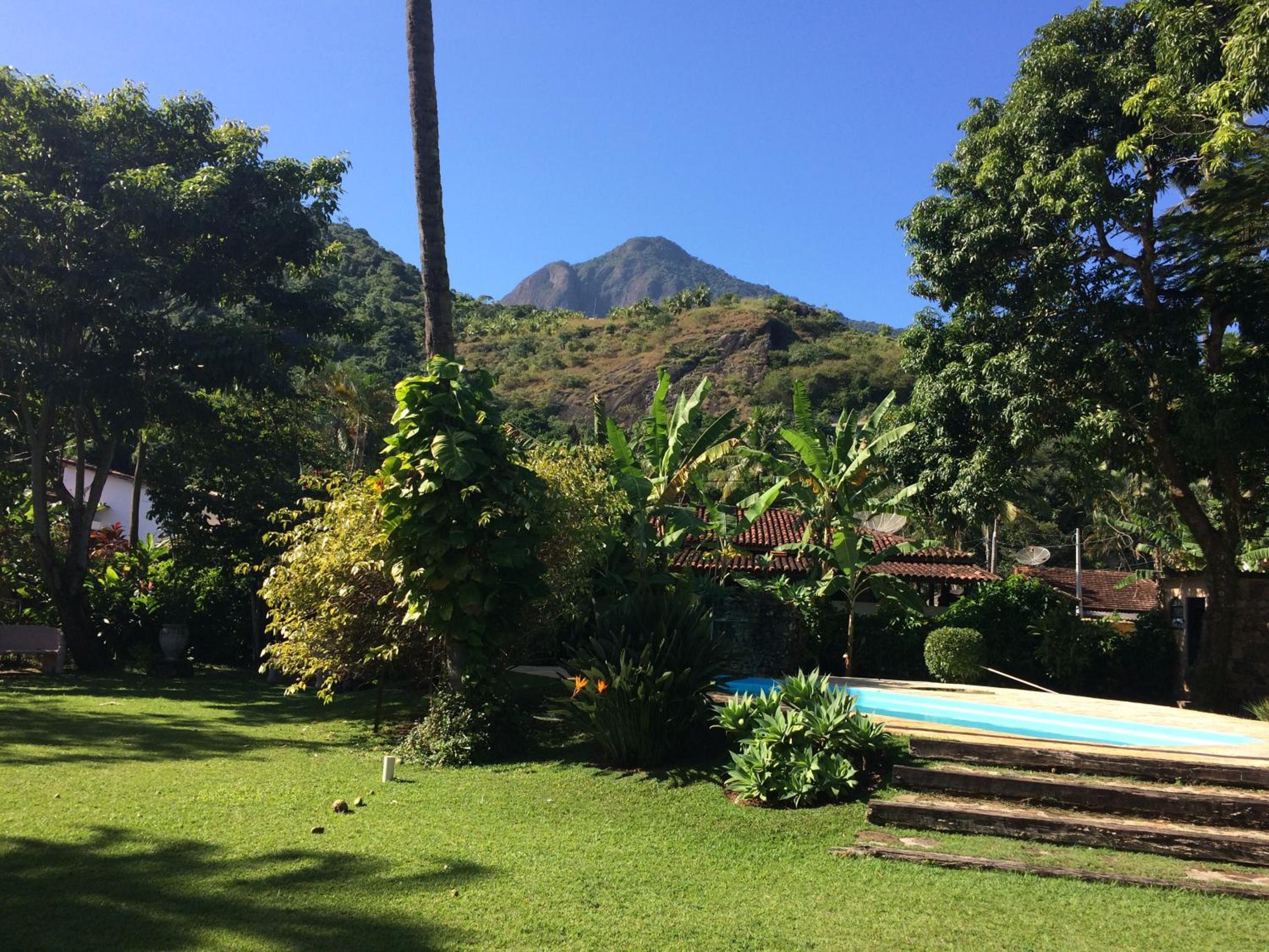 Casa Colonial Térrea no Saco da Capela em Ilhabela