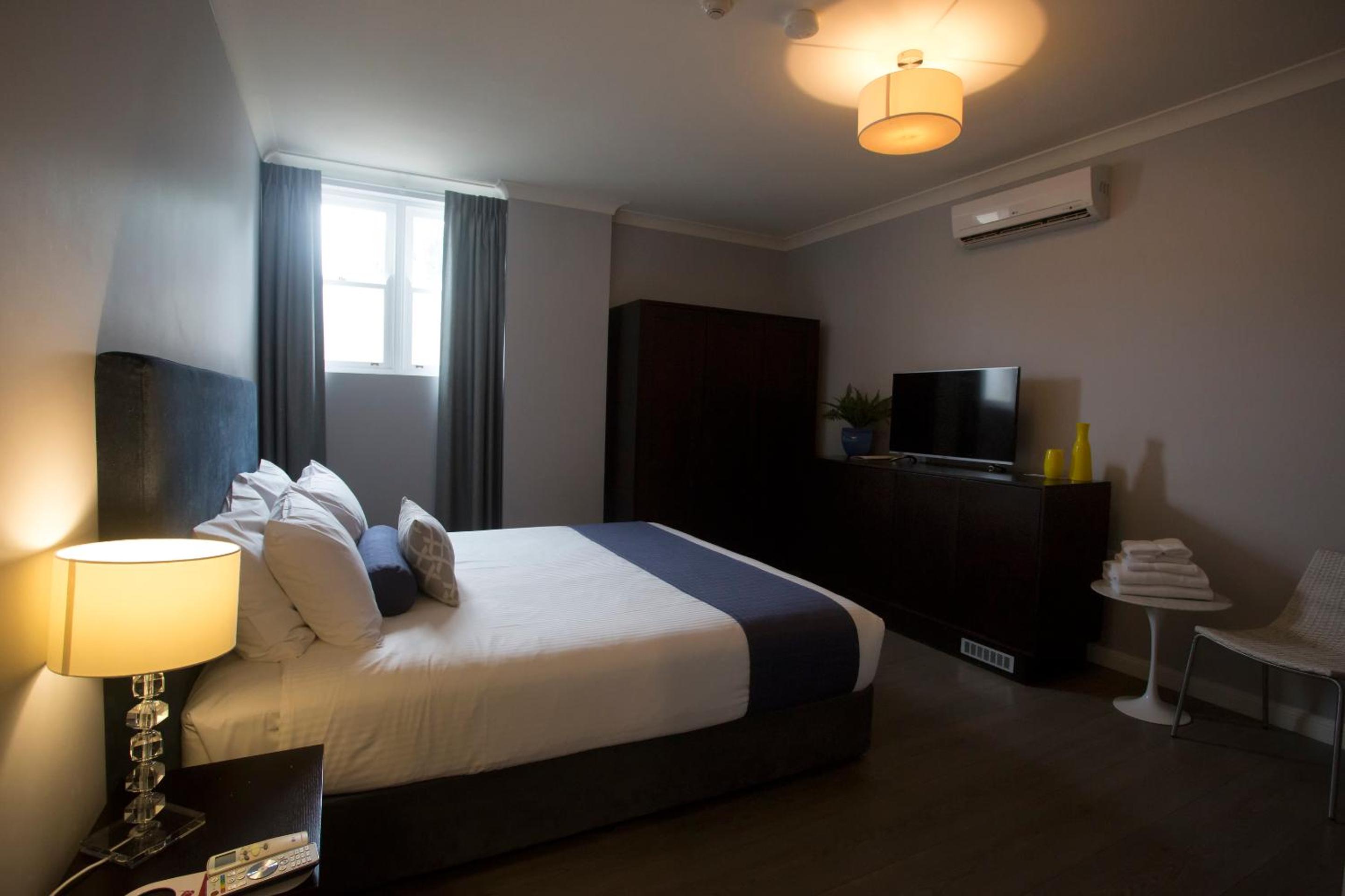 Seabreeze Hotel