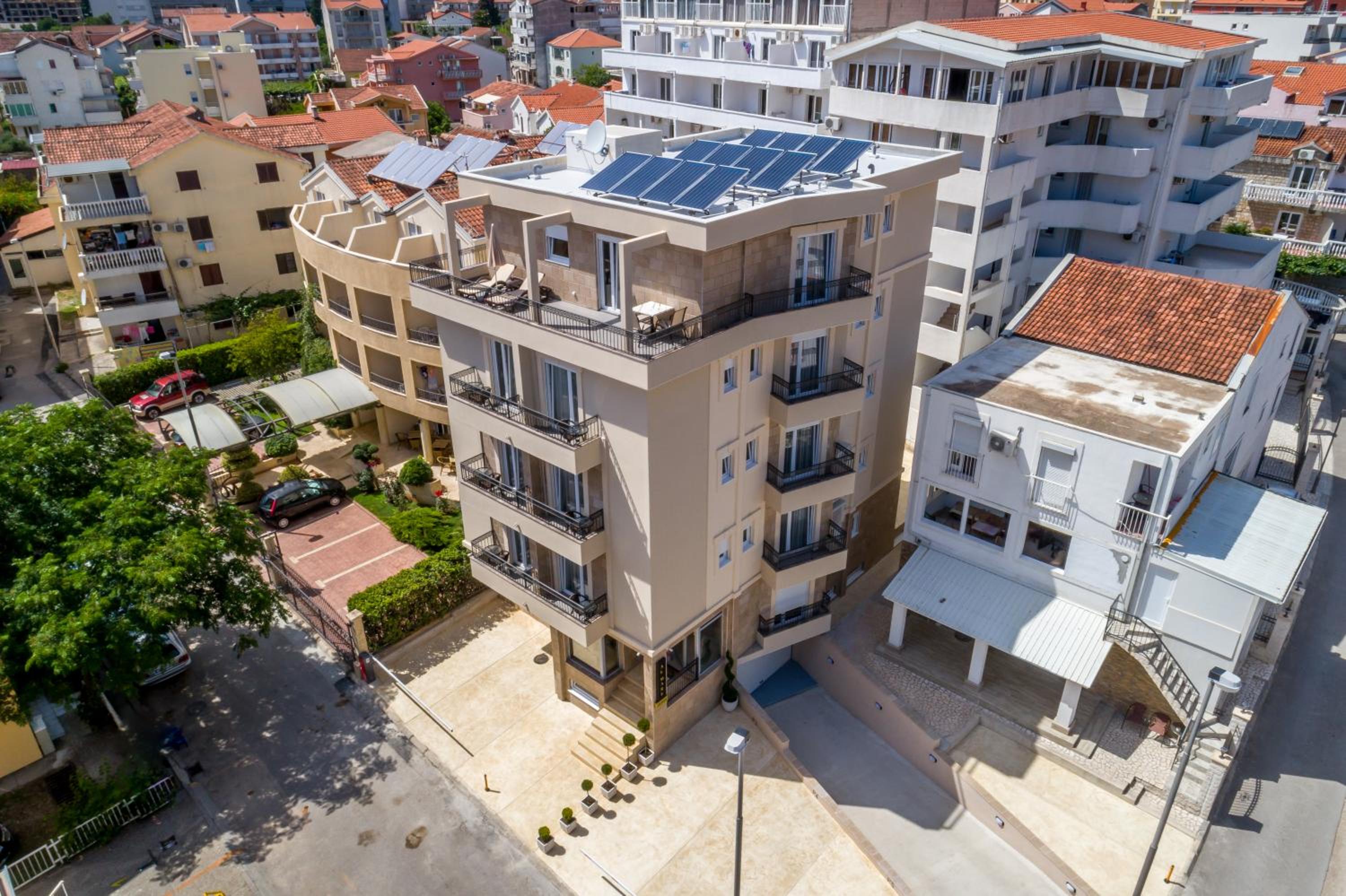 Al Mare apartments Budva view 2