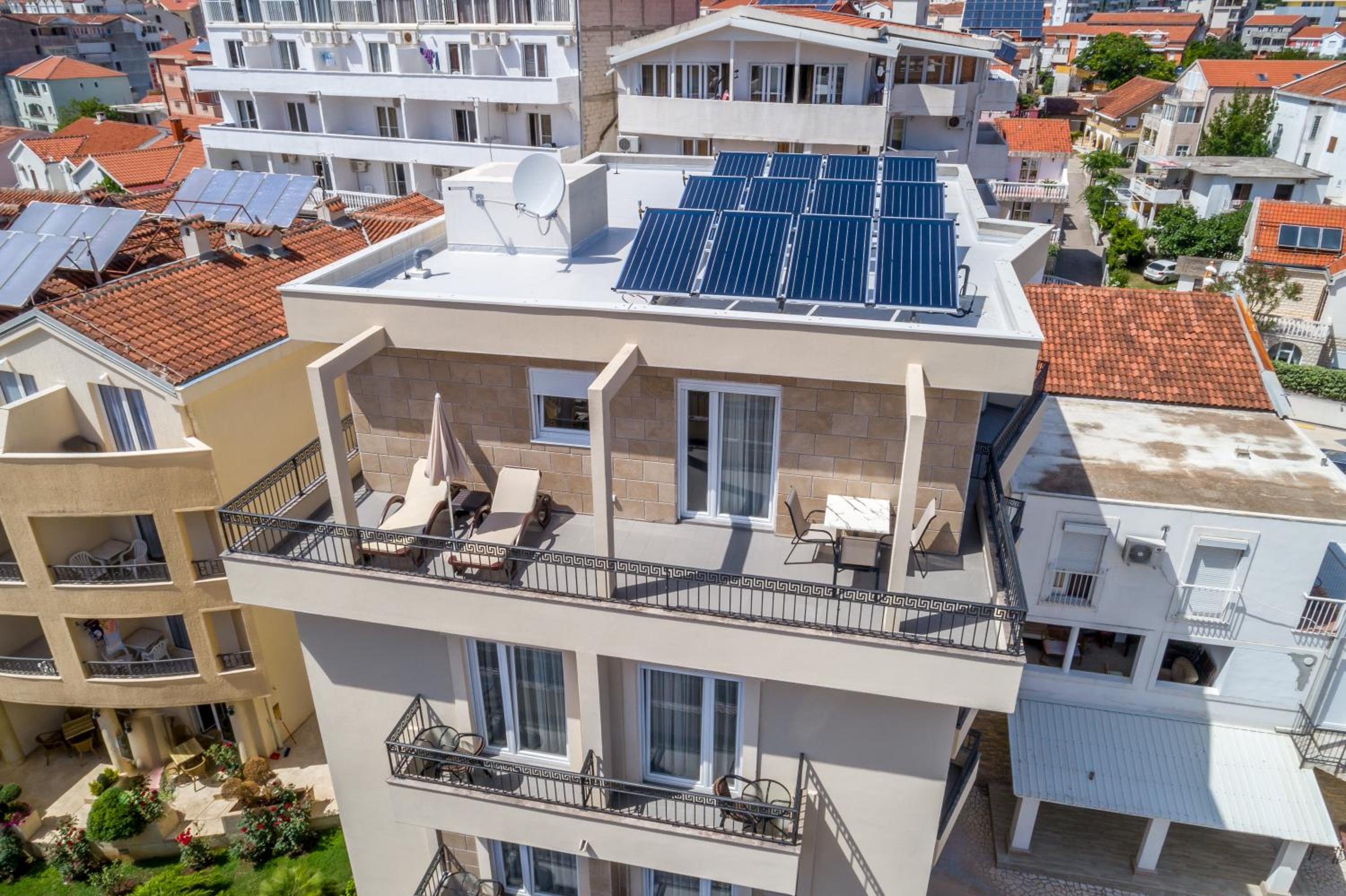 Al Mare apartments Budva view 3