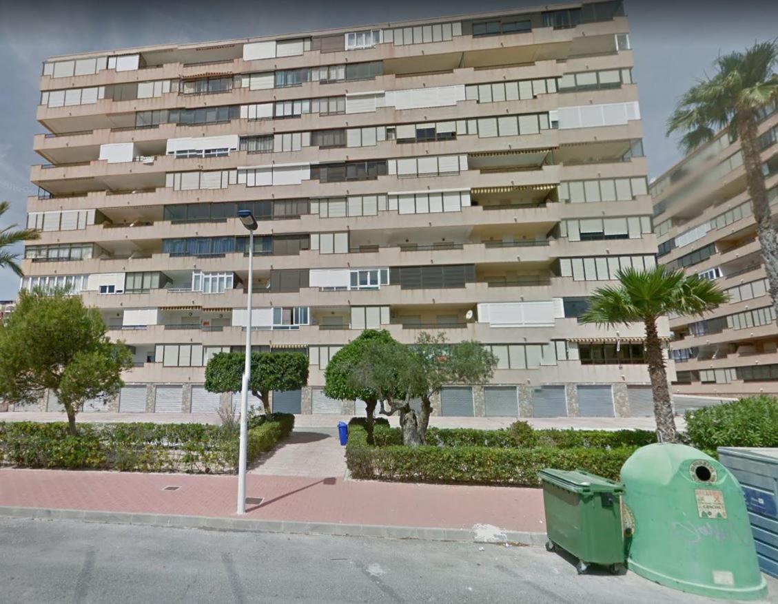 Apartamento en primera linea view 3