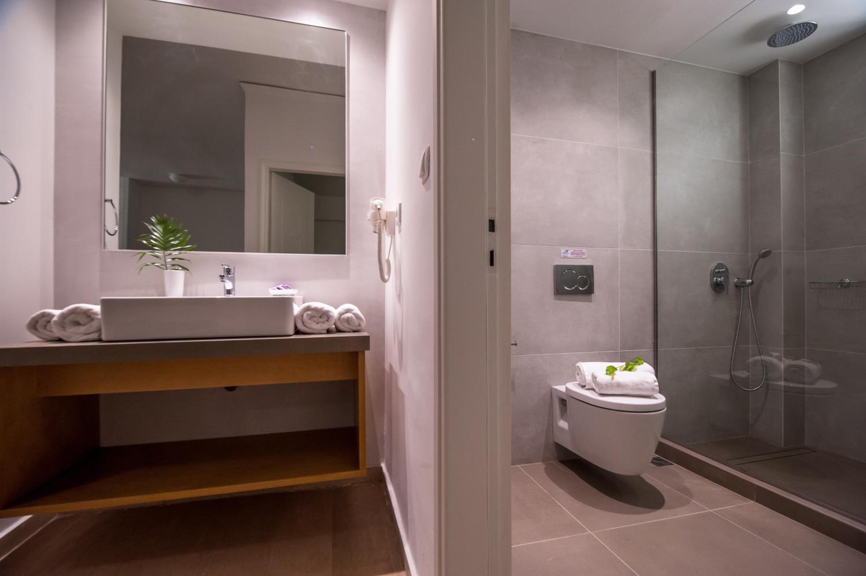 Lotus Hotel Apartments