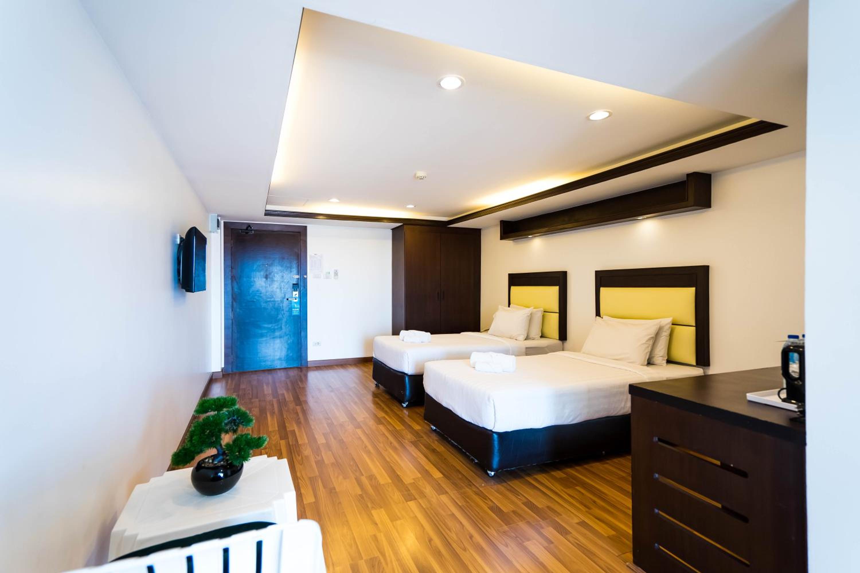 Initial Hua Hin - SHA Plus