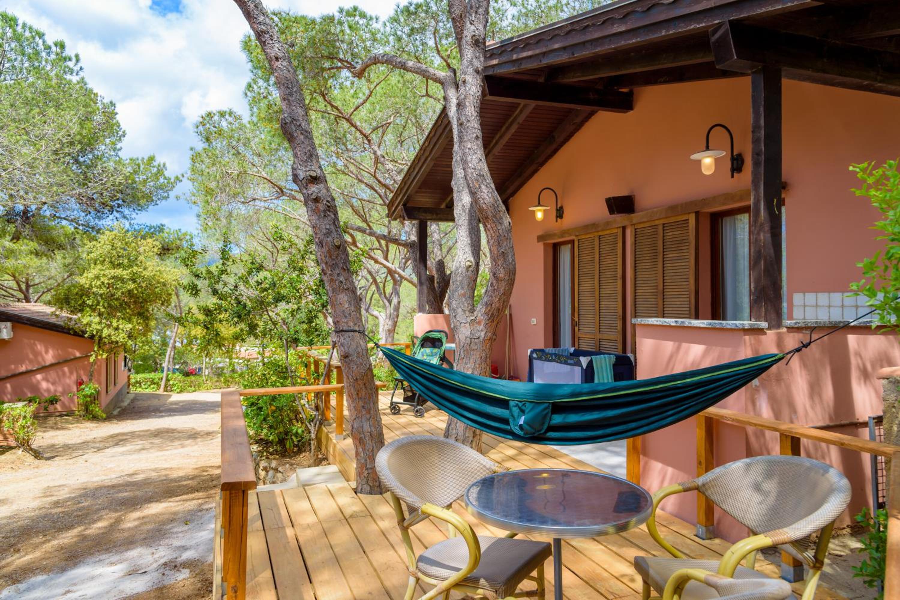 Camping Lacona Pineta view 4