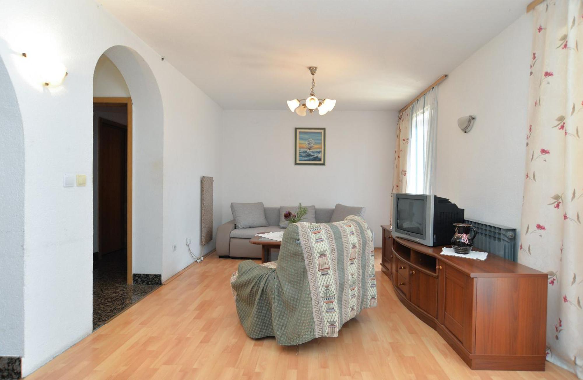 Apartments Ivanka 378