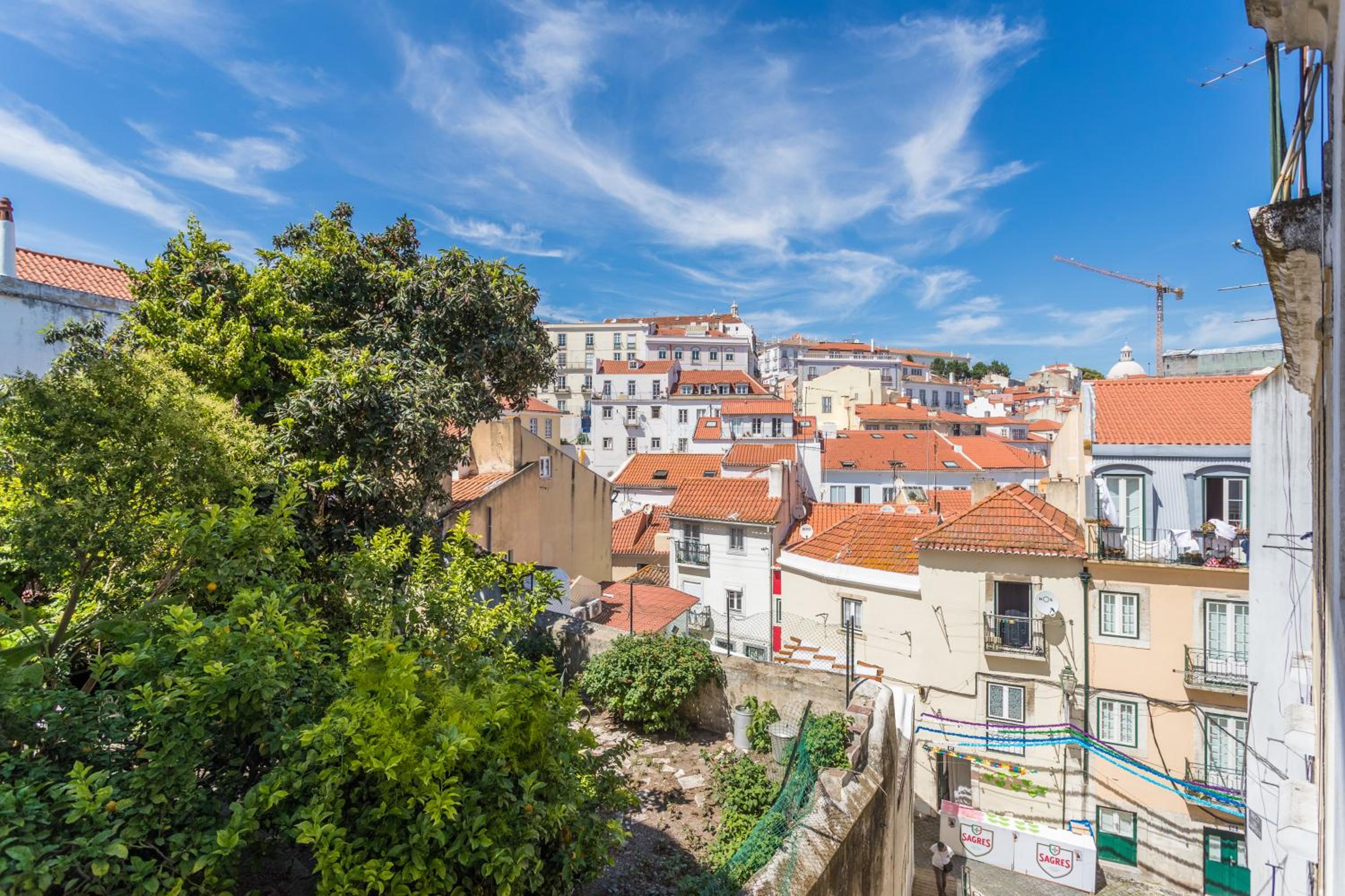 Alfama Vintage Studio Apartment w/ RiverView - by LU Holidays