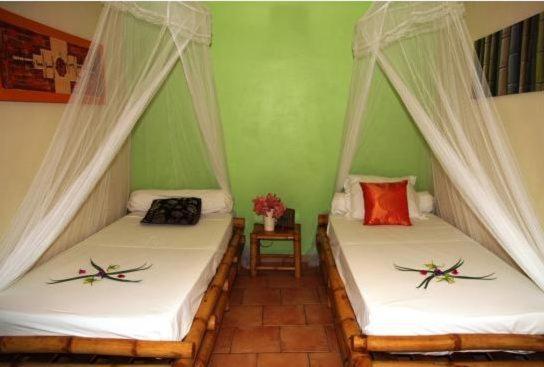 Villa Maora