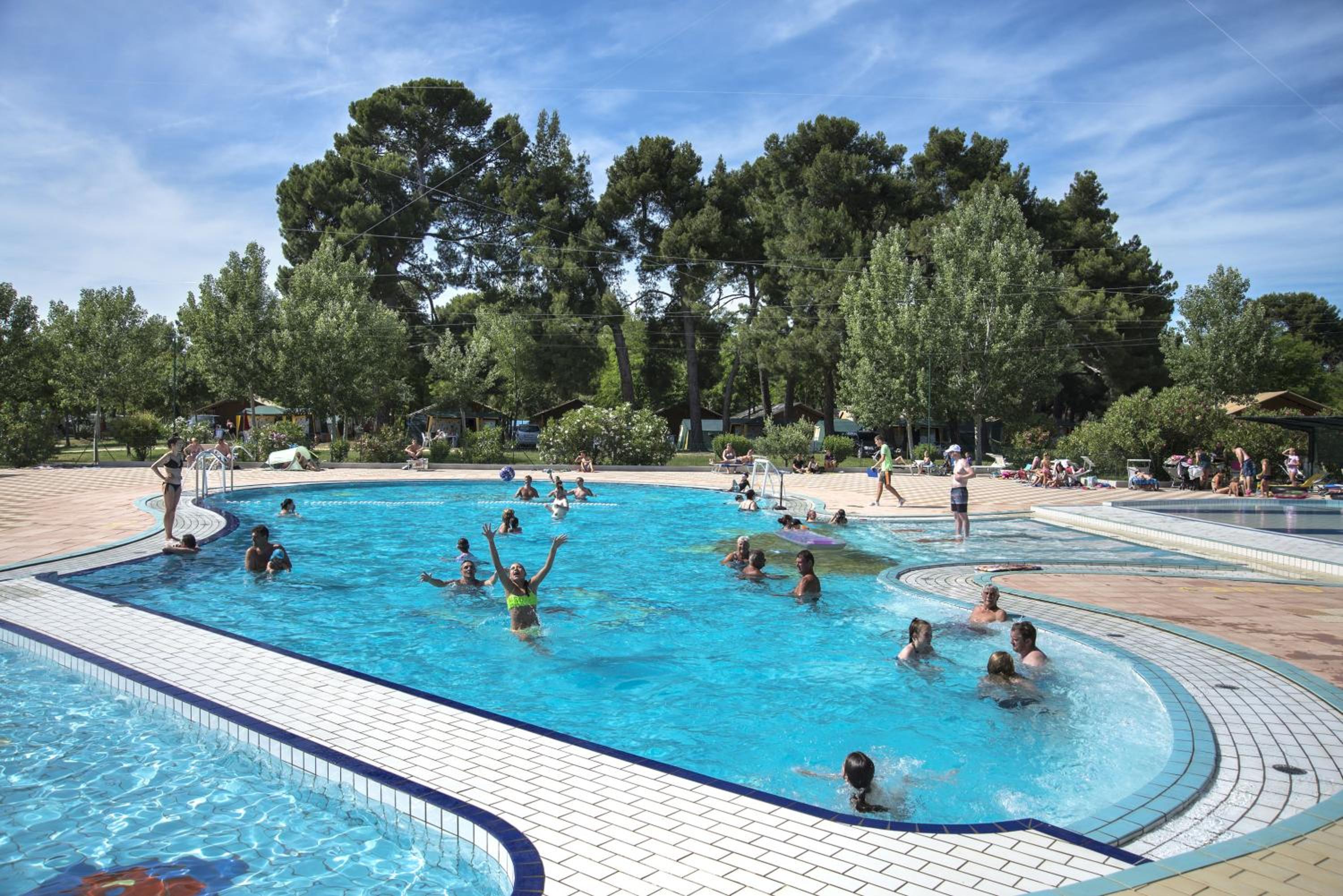 Holiday Centre Bi village