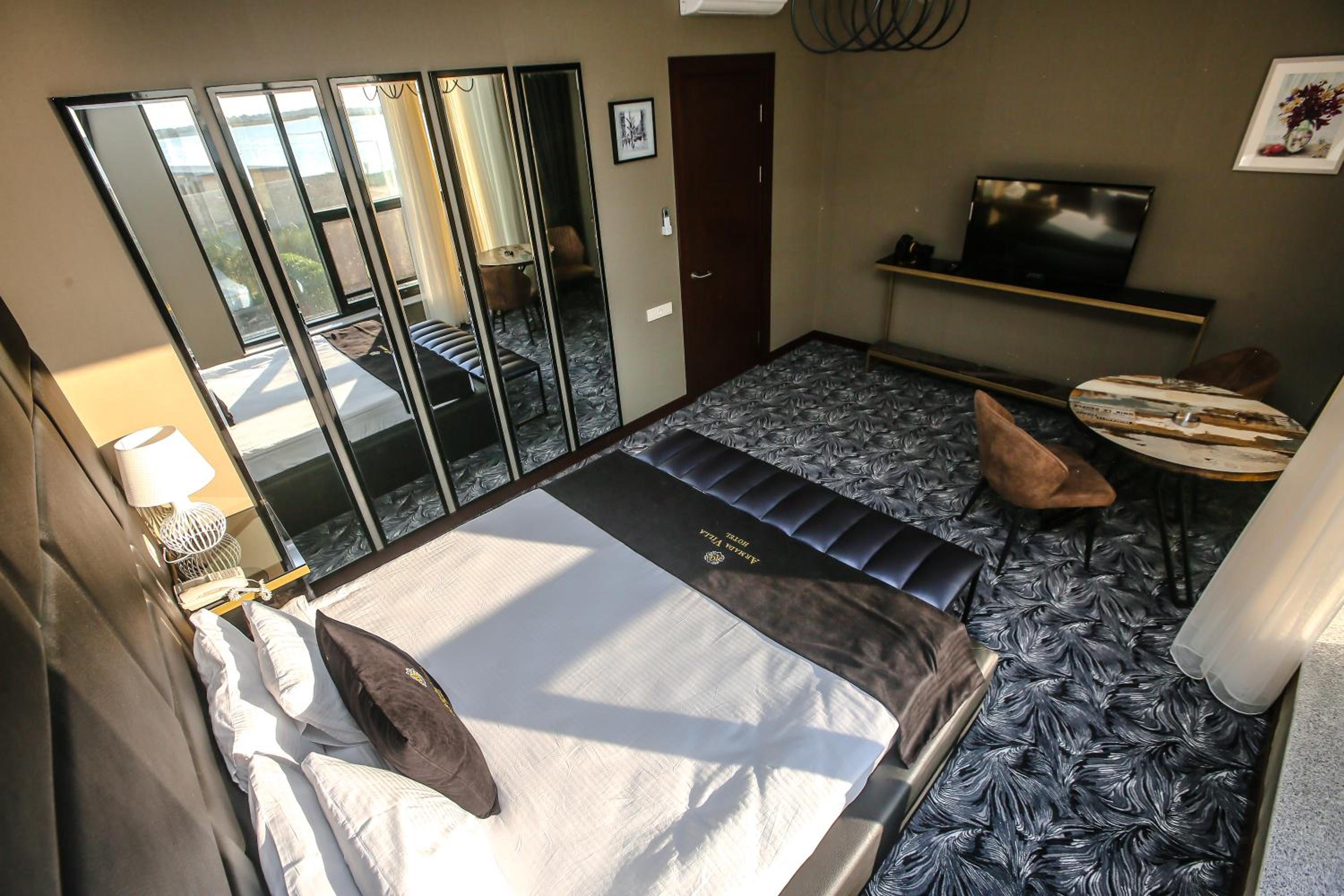Armada Villa Hotel
