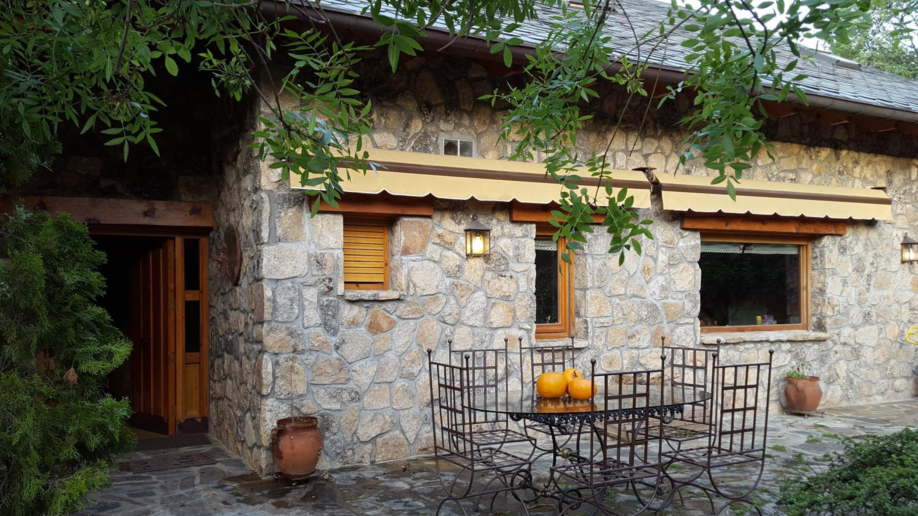 Casa Bonita Navacerrada view 4