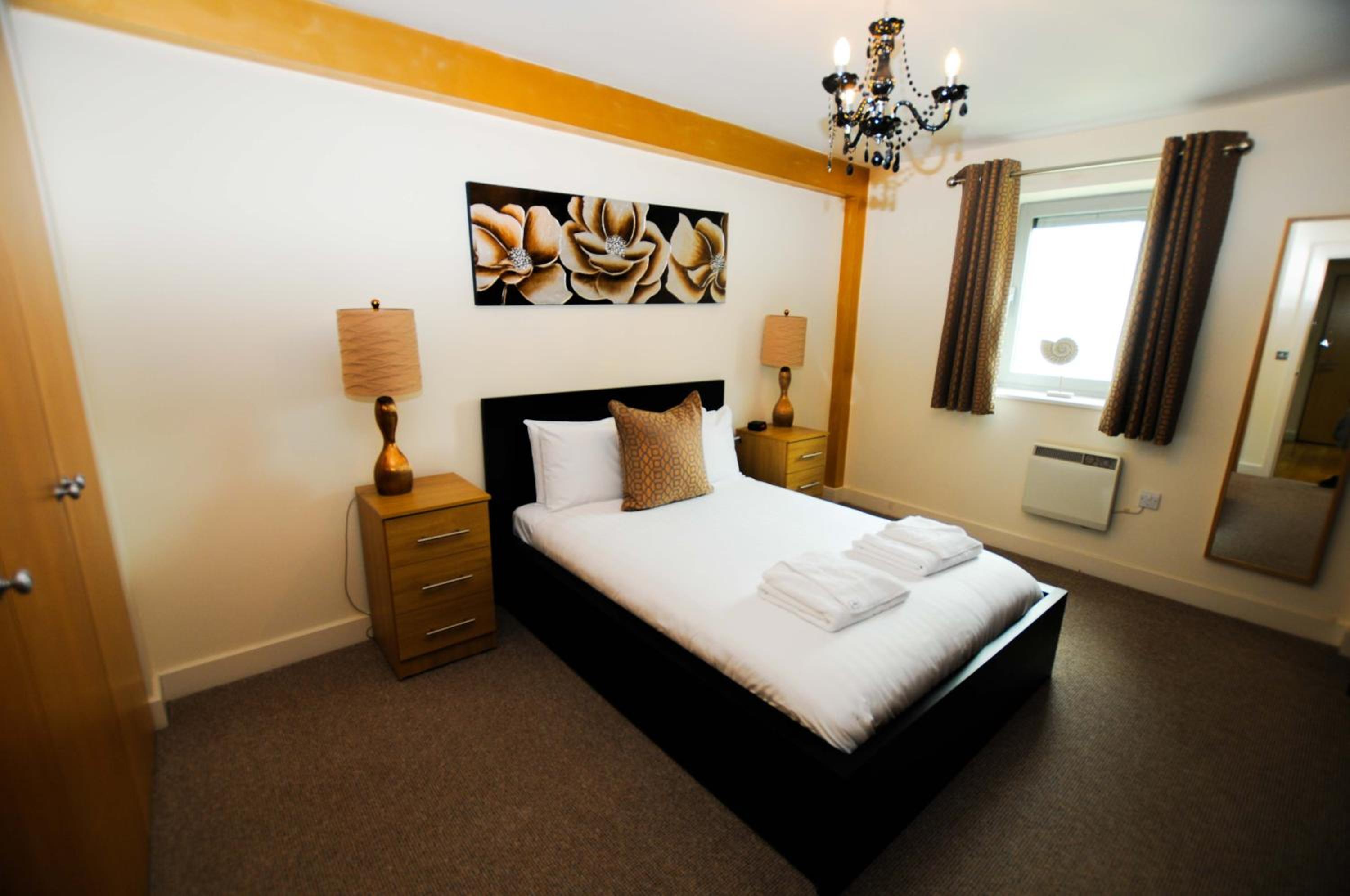 Hamilton Court Apartments from Your Stay Bristol view 2