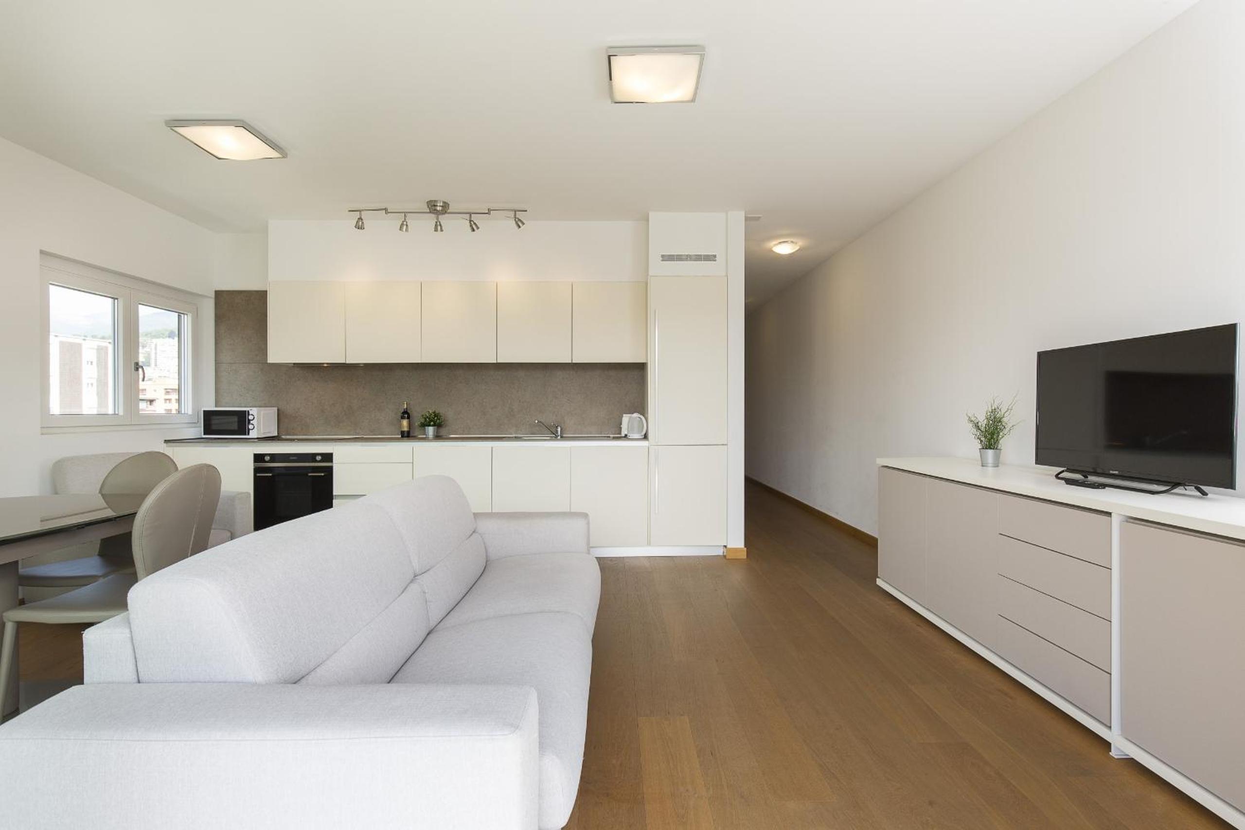 Roggia Apartments by Quokka 360 - central flats with parking space