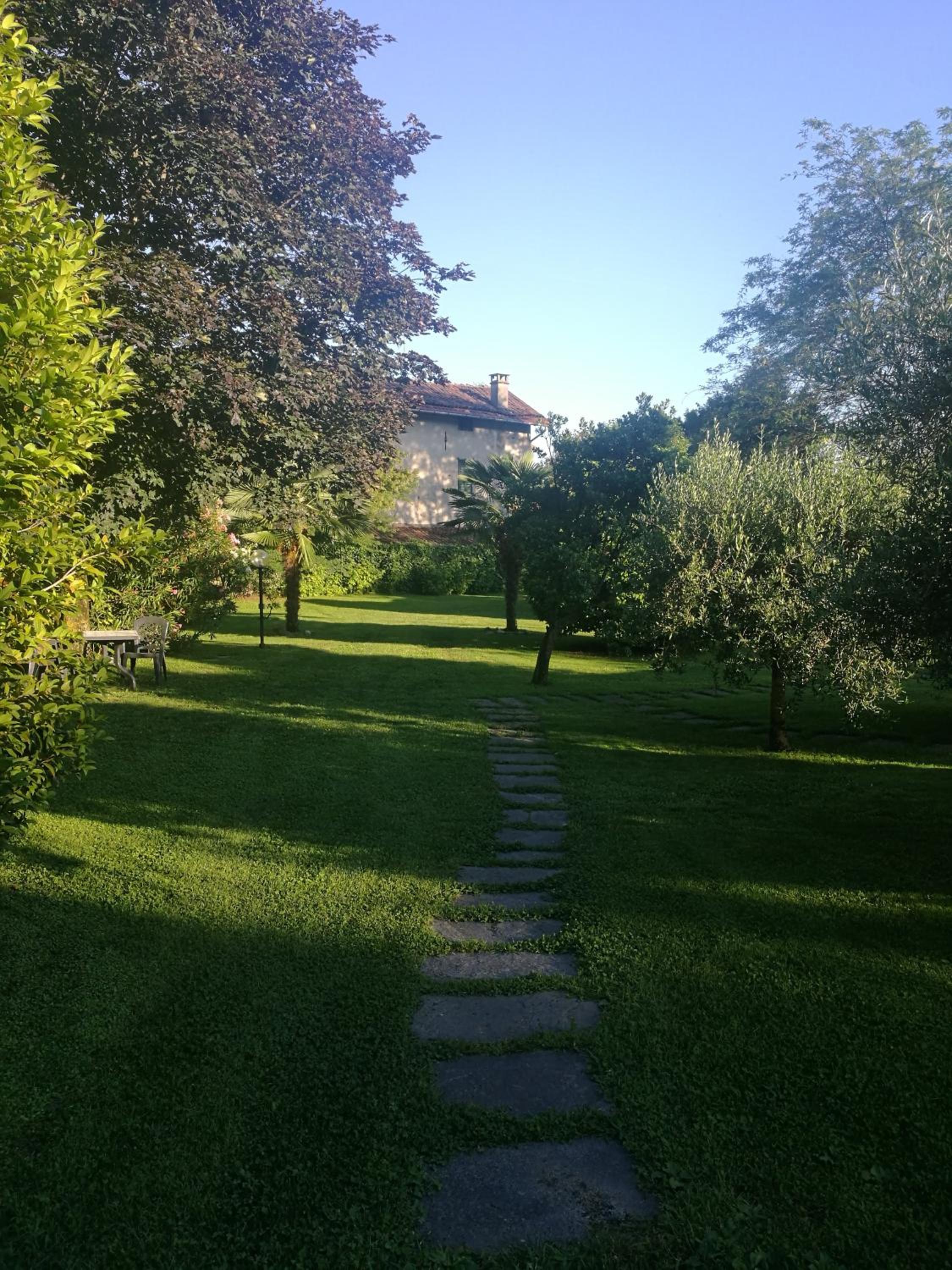 Rainbow Relais view 5