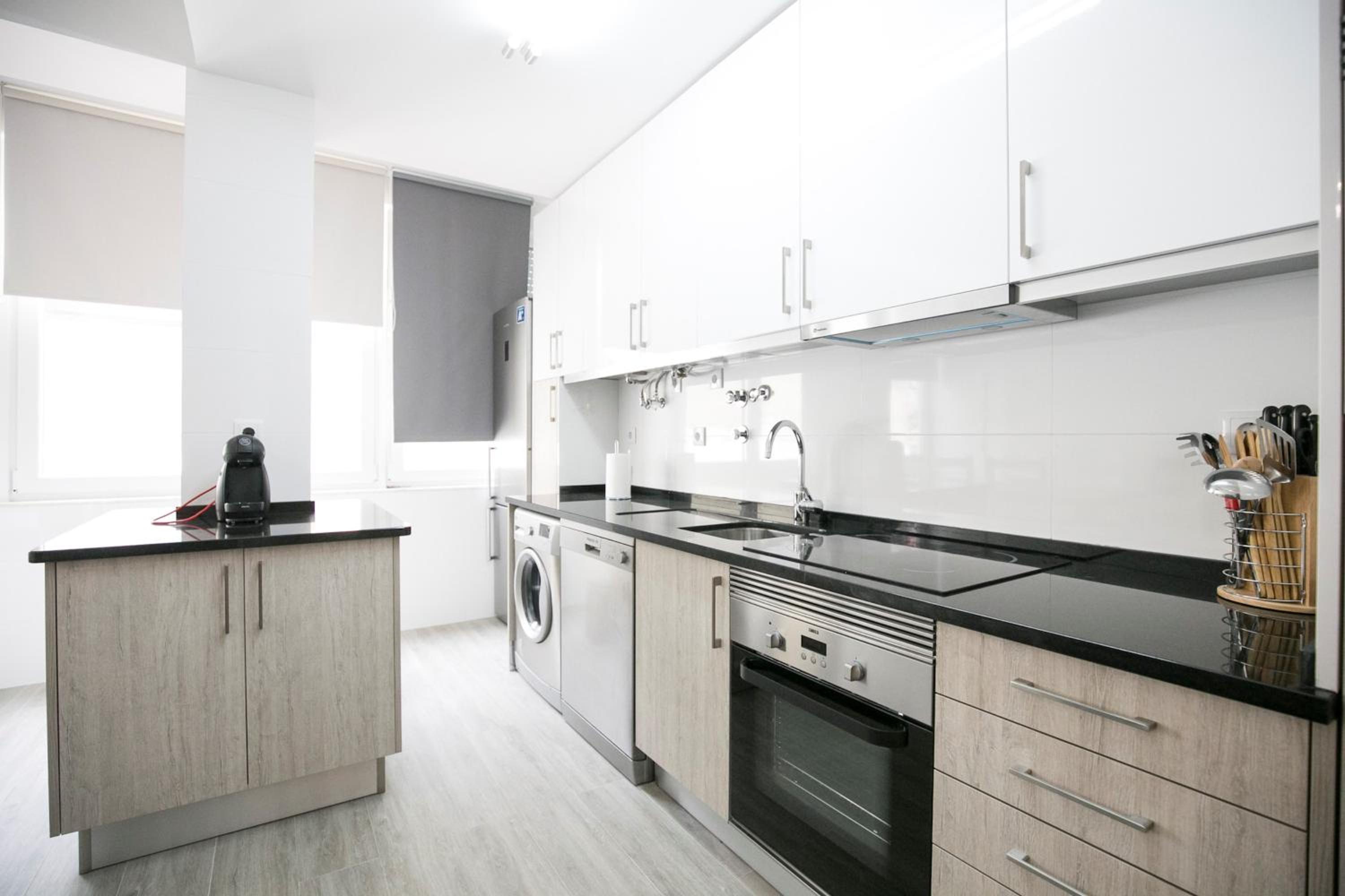 Akicity Graca Silver view 4