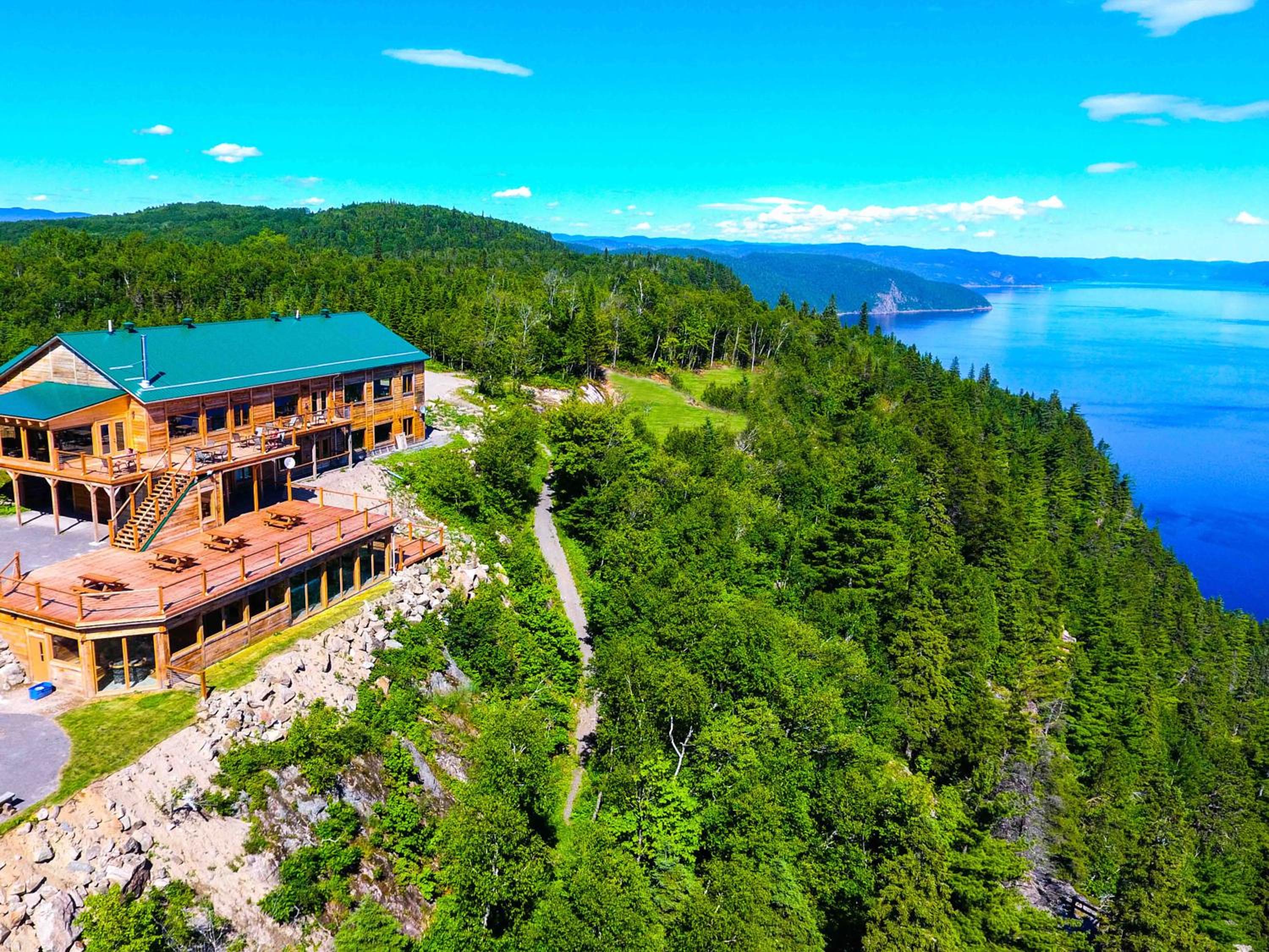 Auberge Cap au Leste