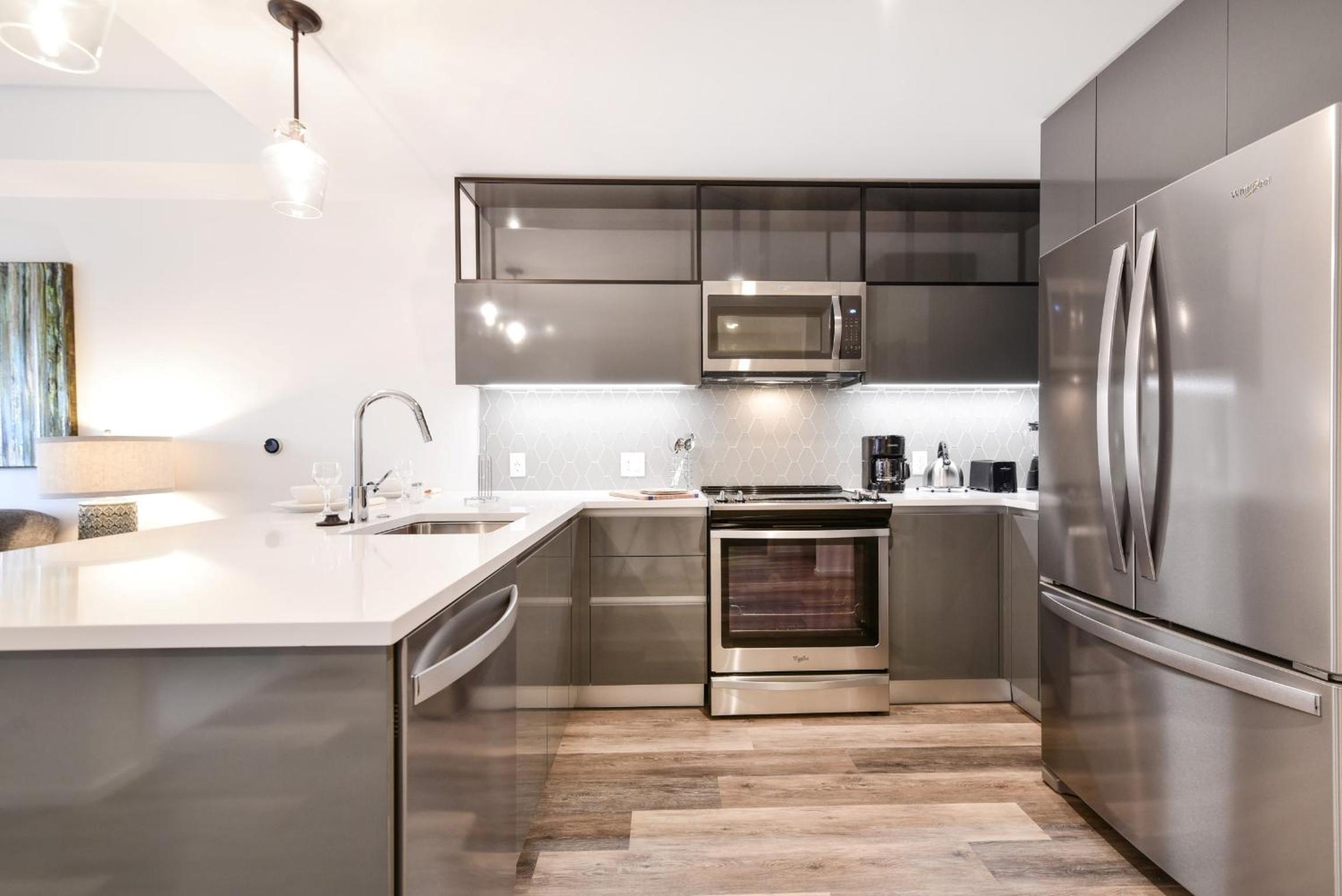 Global Luxury Suites in South End