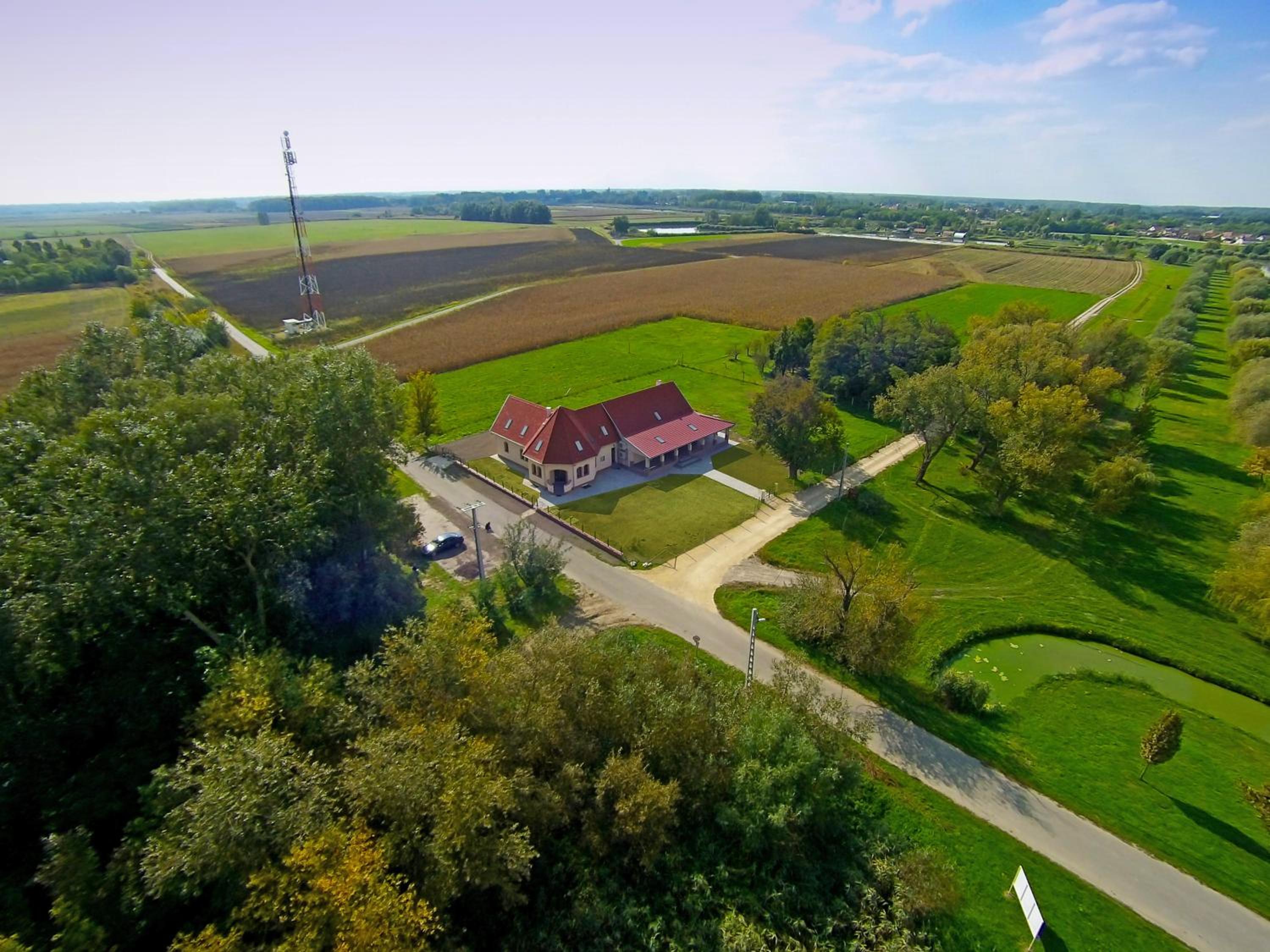 Tiszavilág Pihenőház view 5