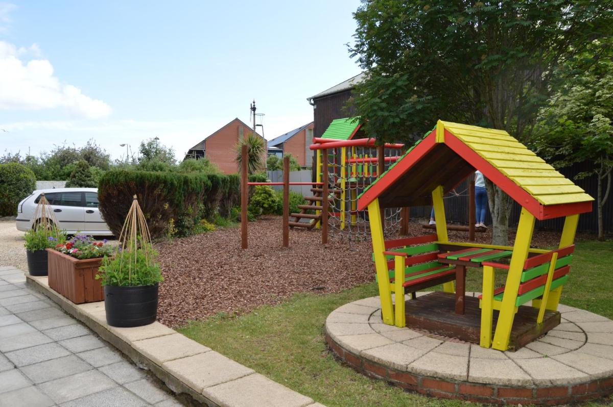 children's play area
