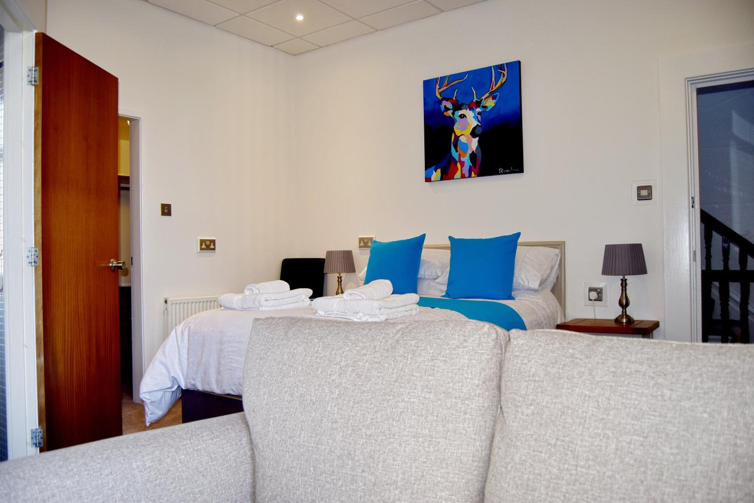 Avenue Guest House