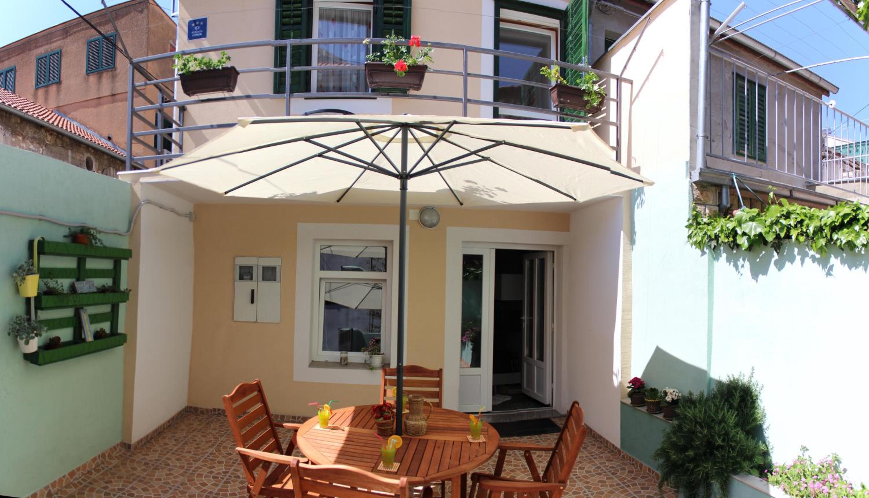 Hotel Apartment Karega - Image 1