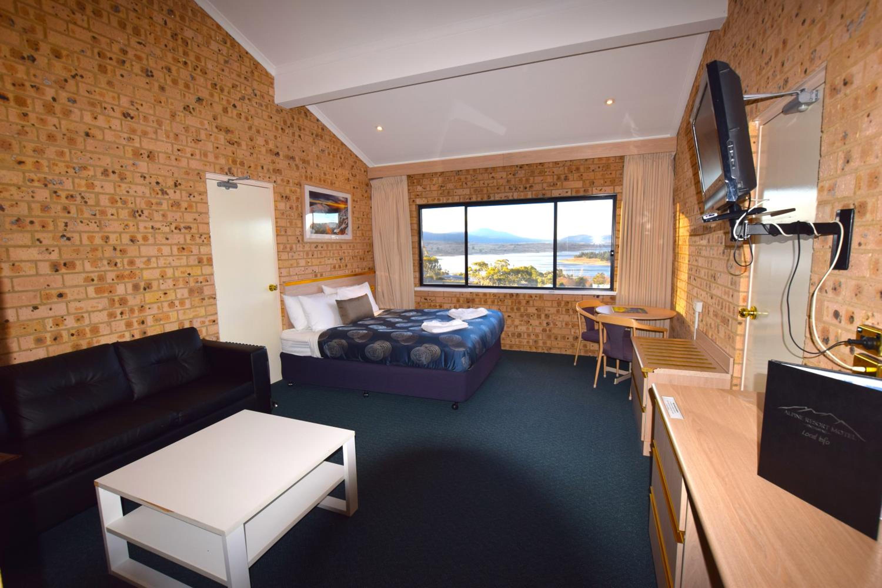 Alpine Resort Motel