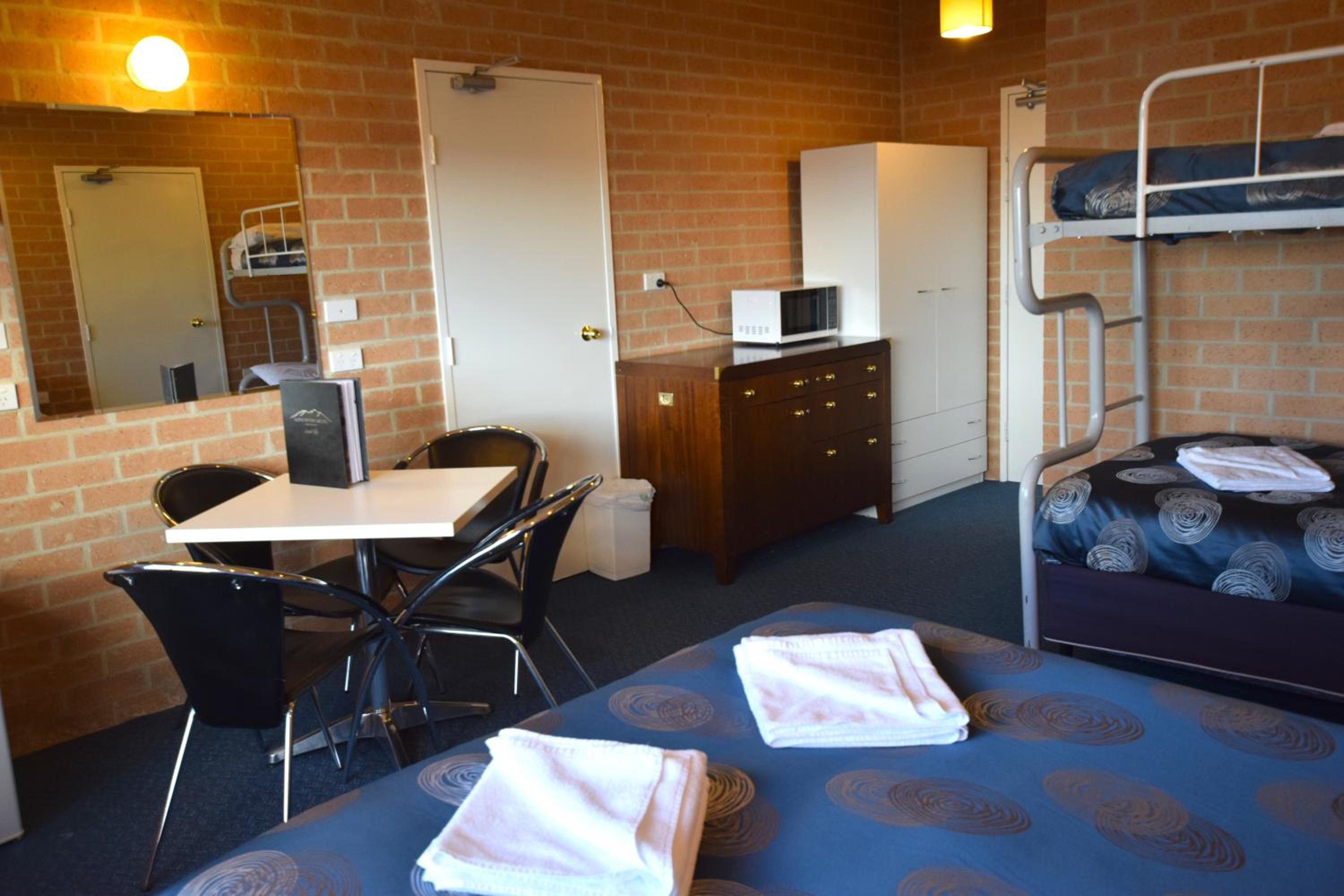 Alpine Resort Motel
