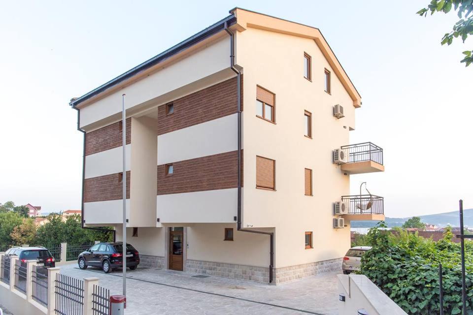 Porto Apartments
