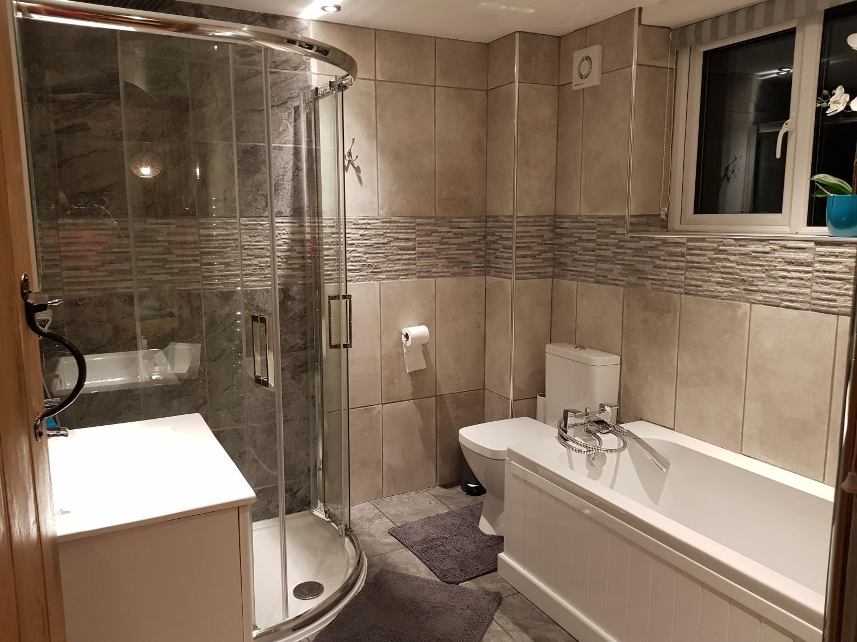Yew Tree Cottage, Stoke Lacy view 5