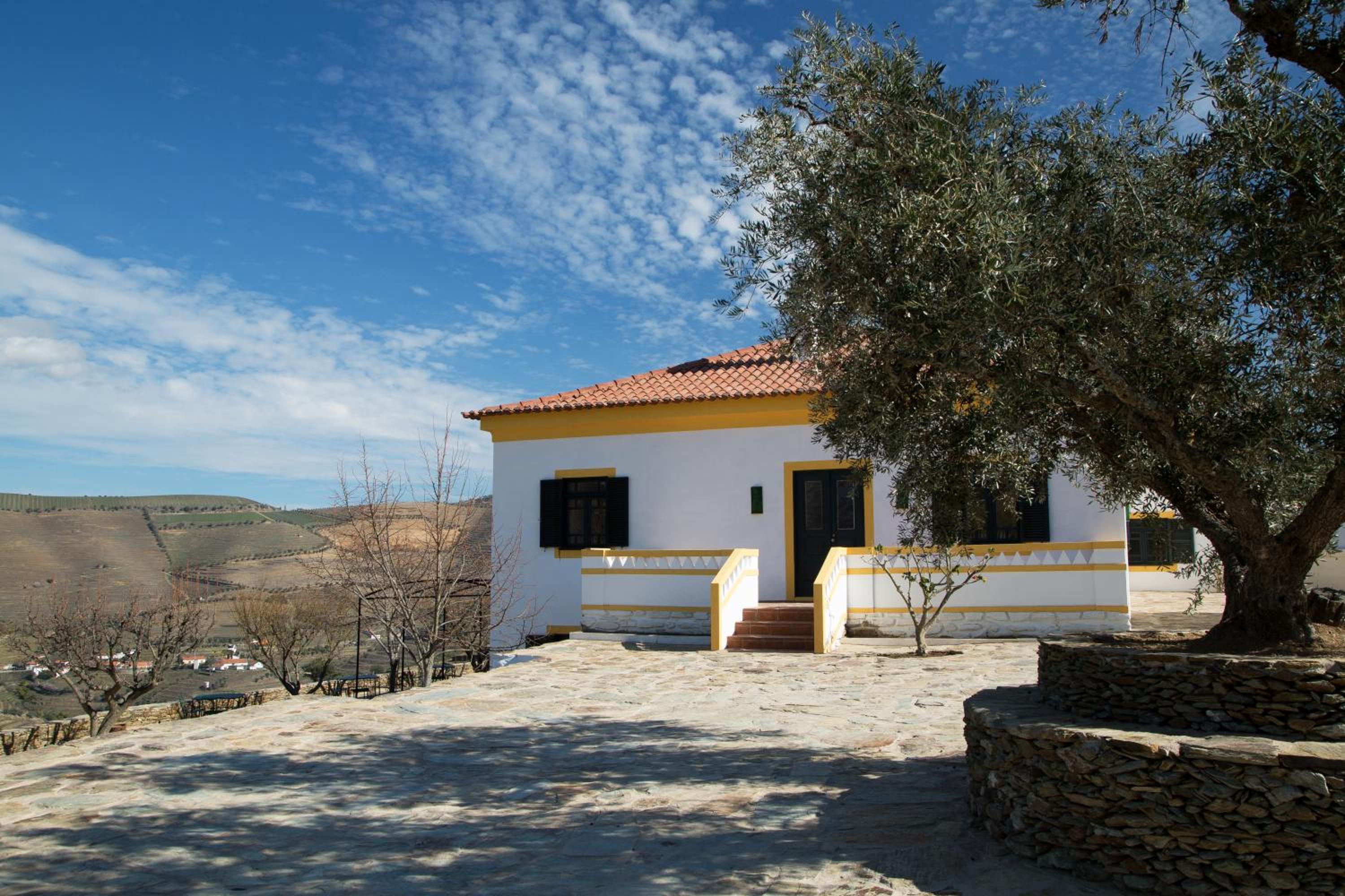 Hotel Quinta da Côrte - Image 1