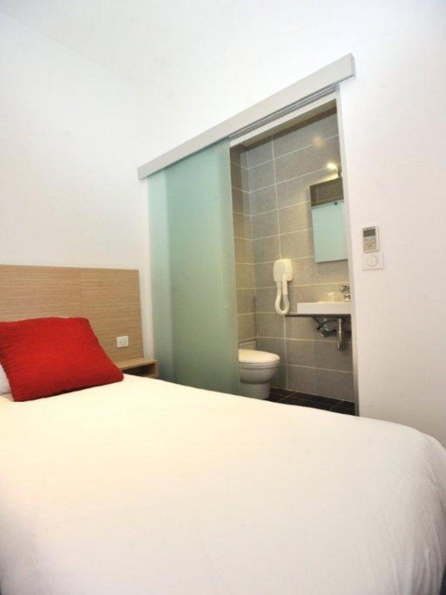 Monte Carlo Vacations - Hotel de France - Property Image 3