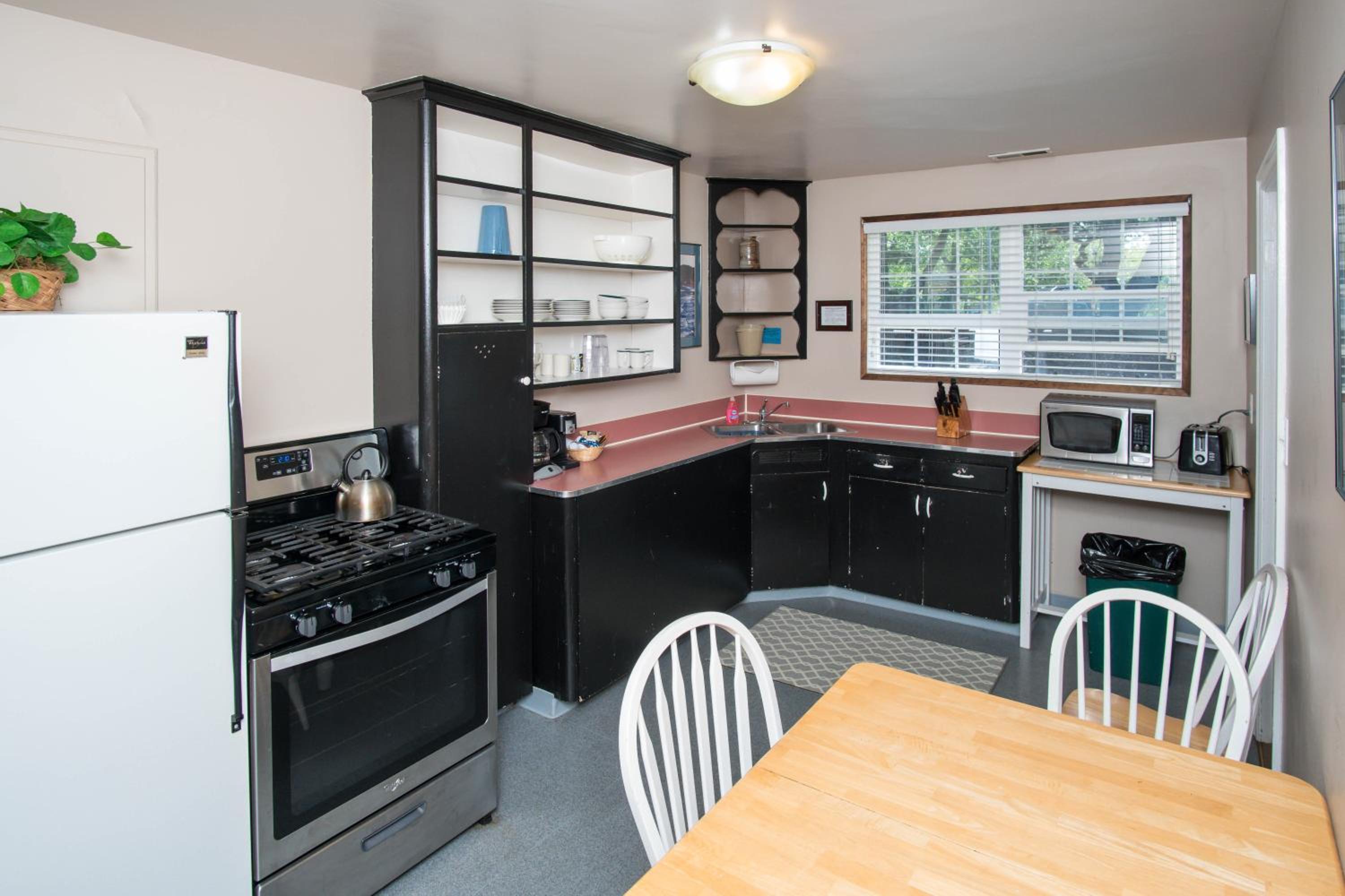 Ecola Creek Lodge