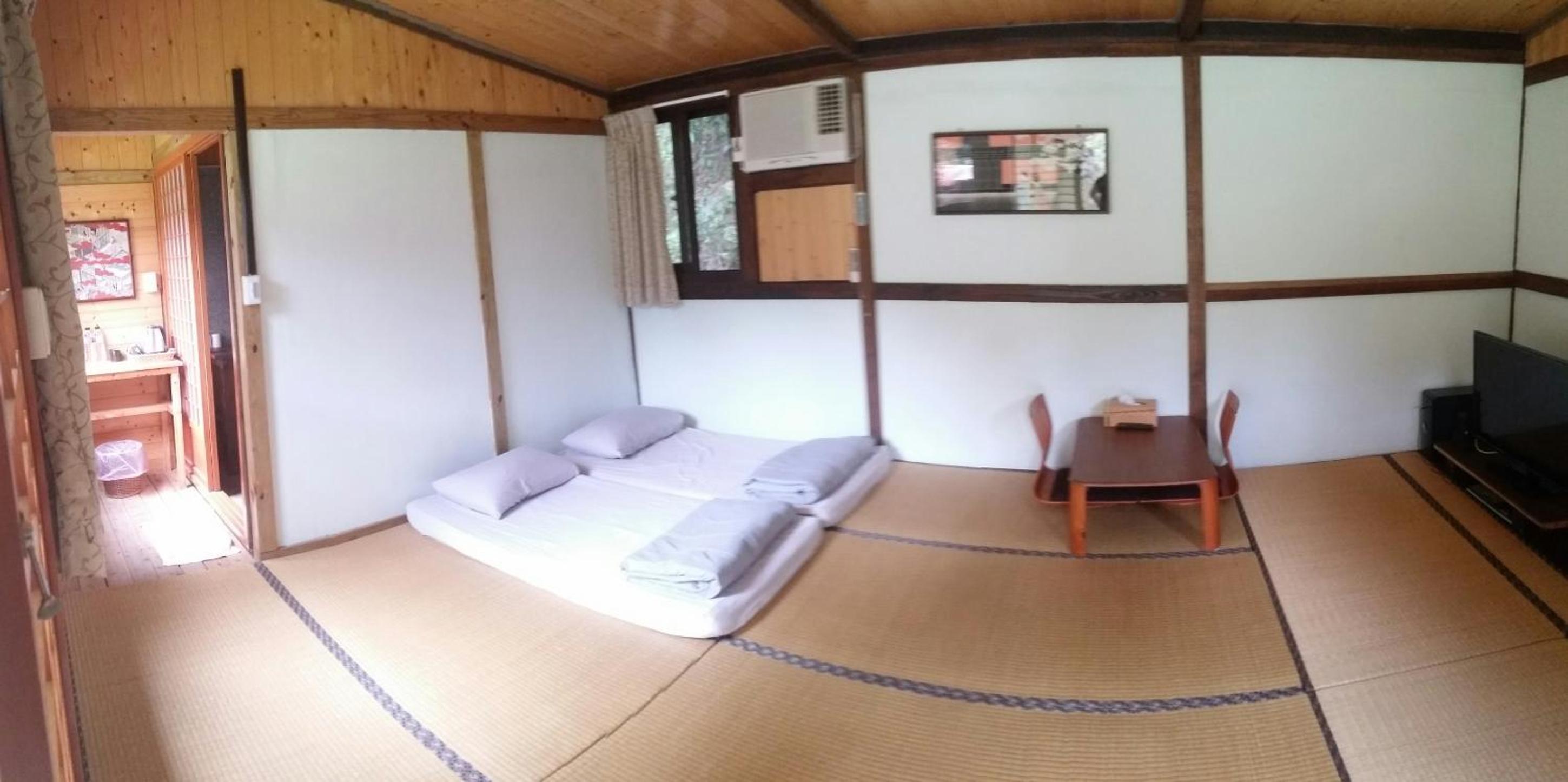 Photo 18