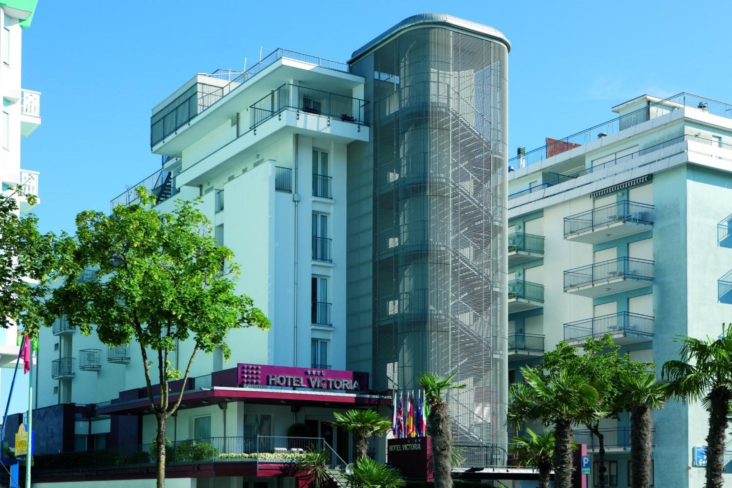 Hotel Victoria Frontemare Beach & Spa Hotel Jesolo - Image 1