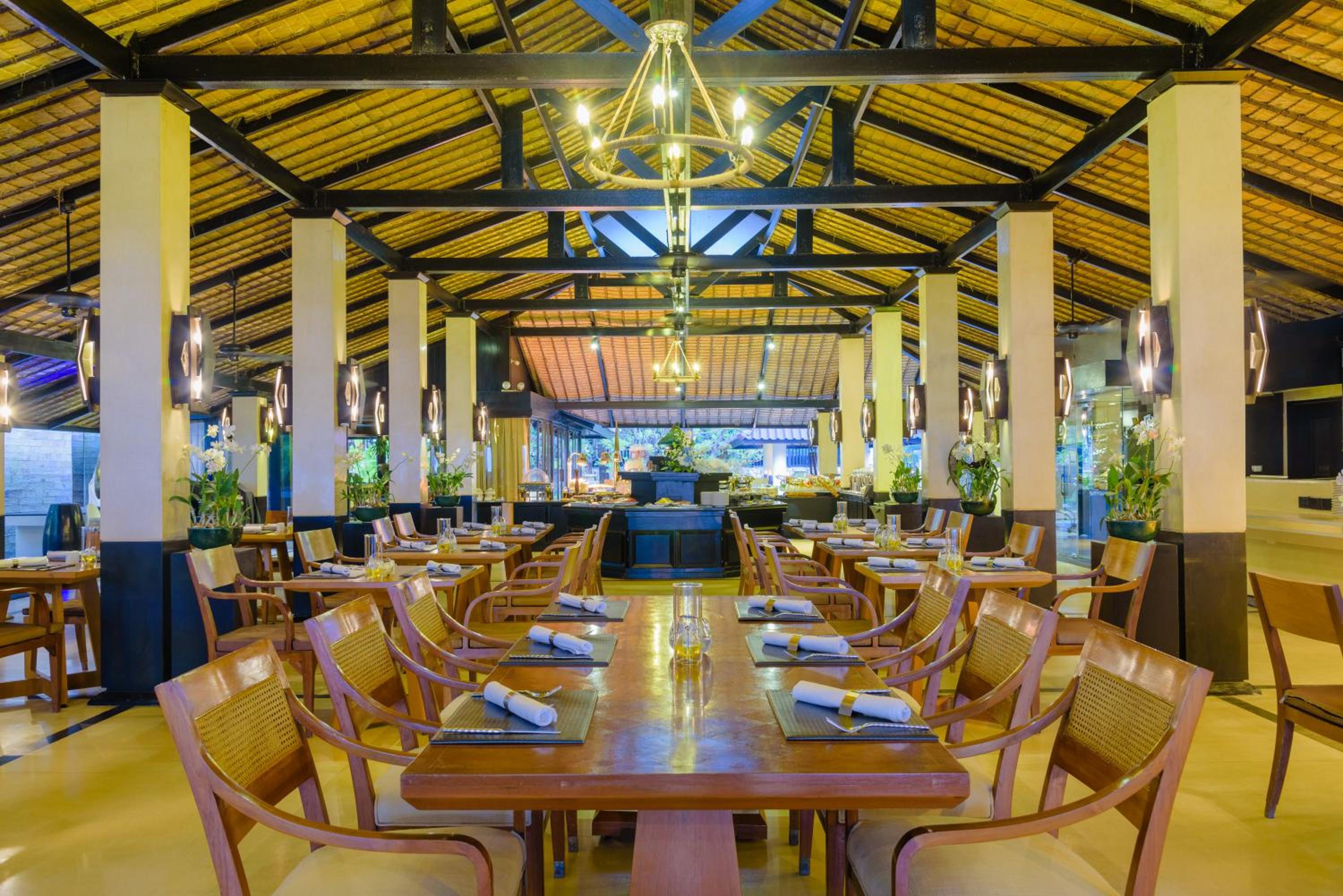 Impiana Beachfront Resort Patong, Phuket