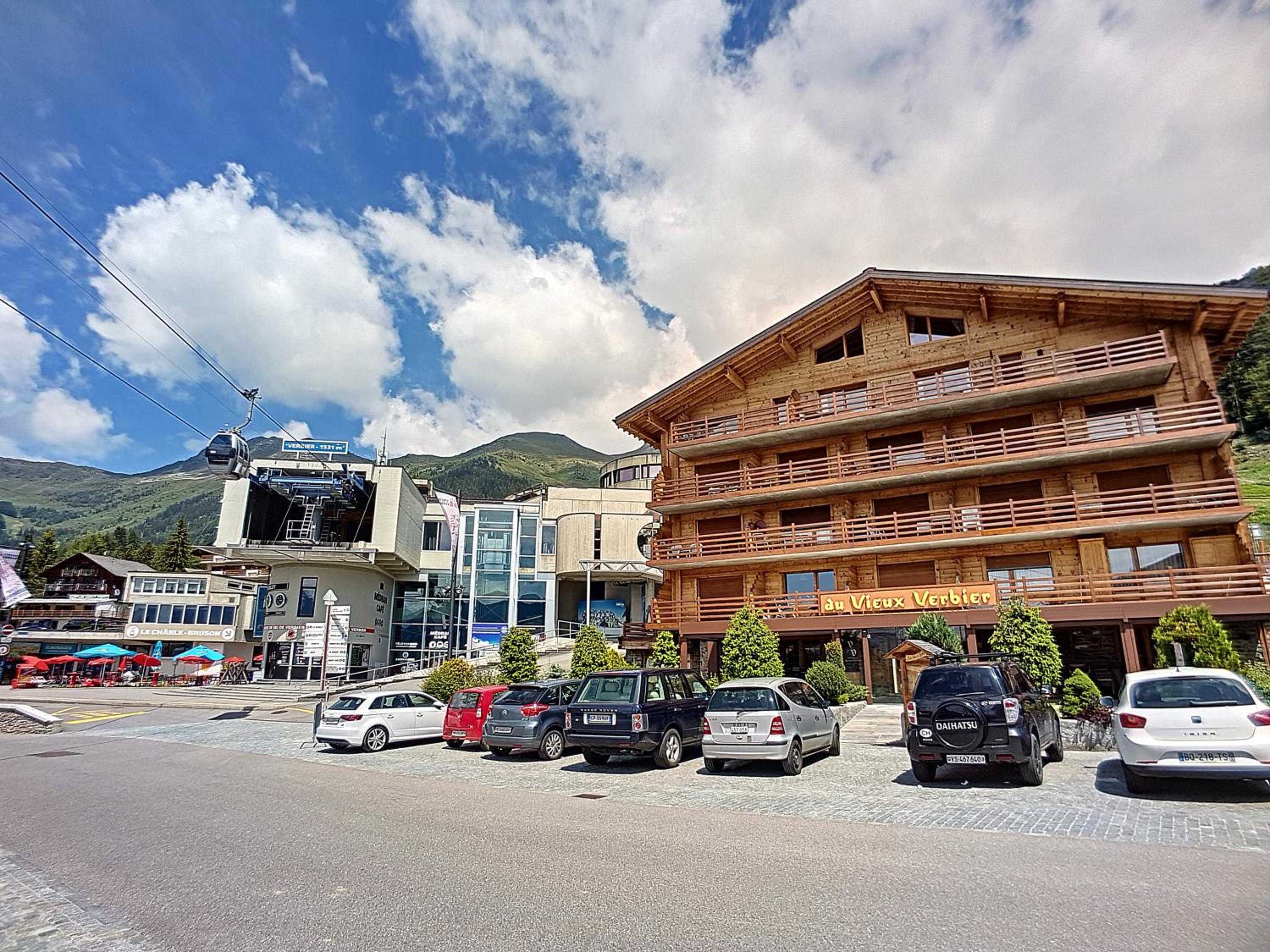 Hotel Emeraude 319 - Image 1