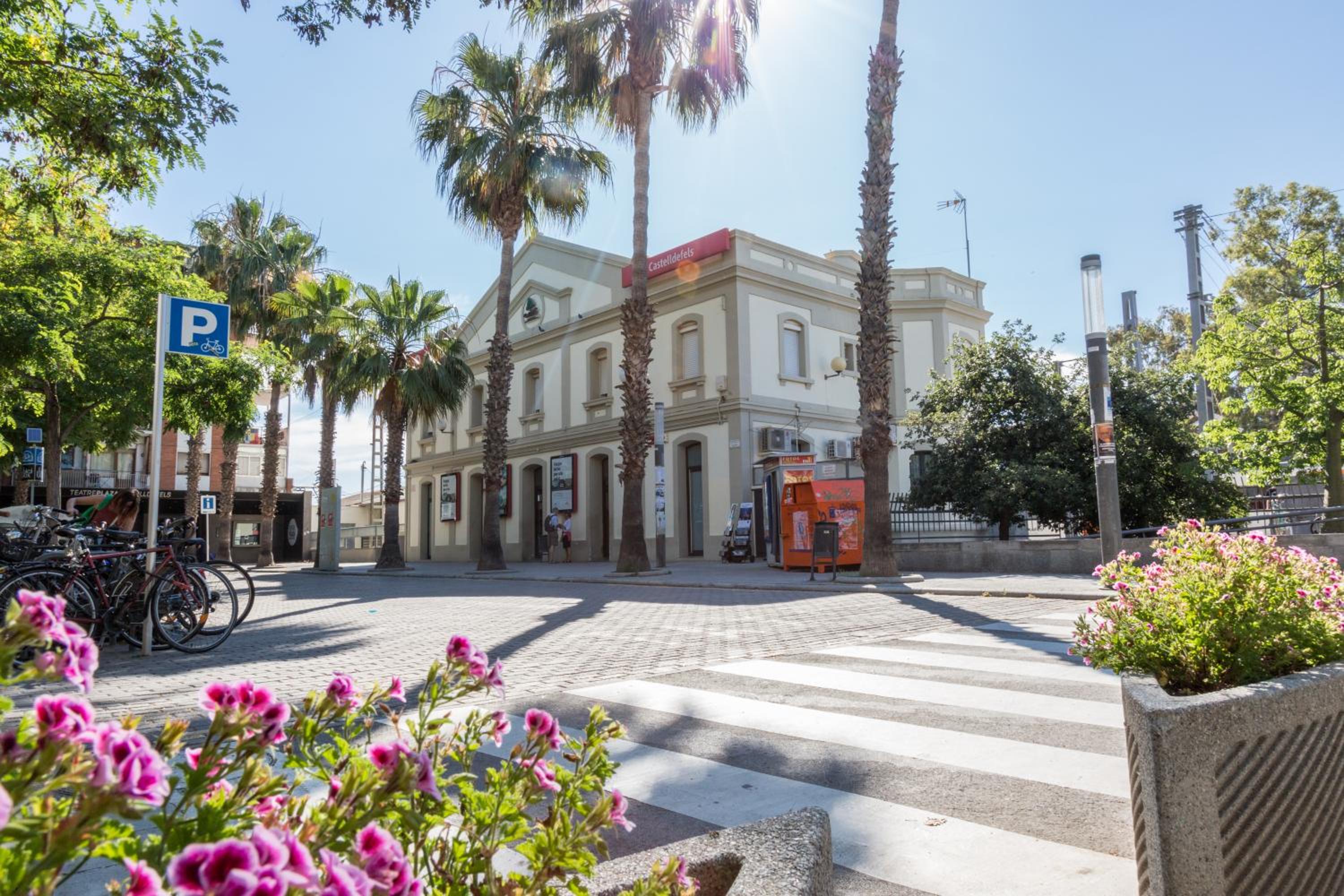 Rambla de Marisol Apartments