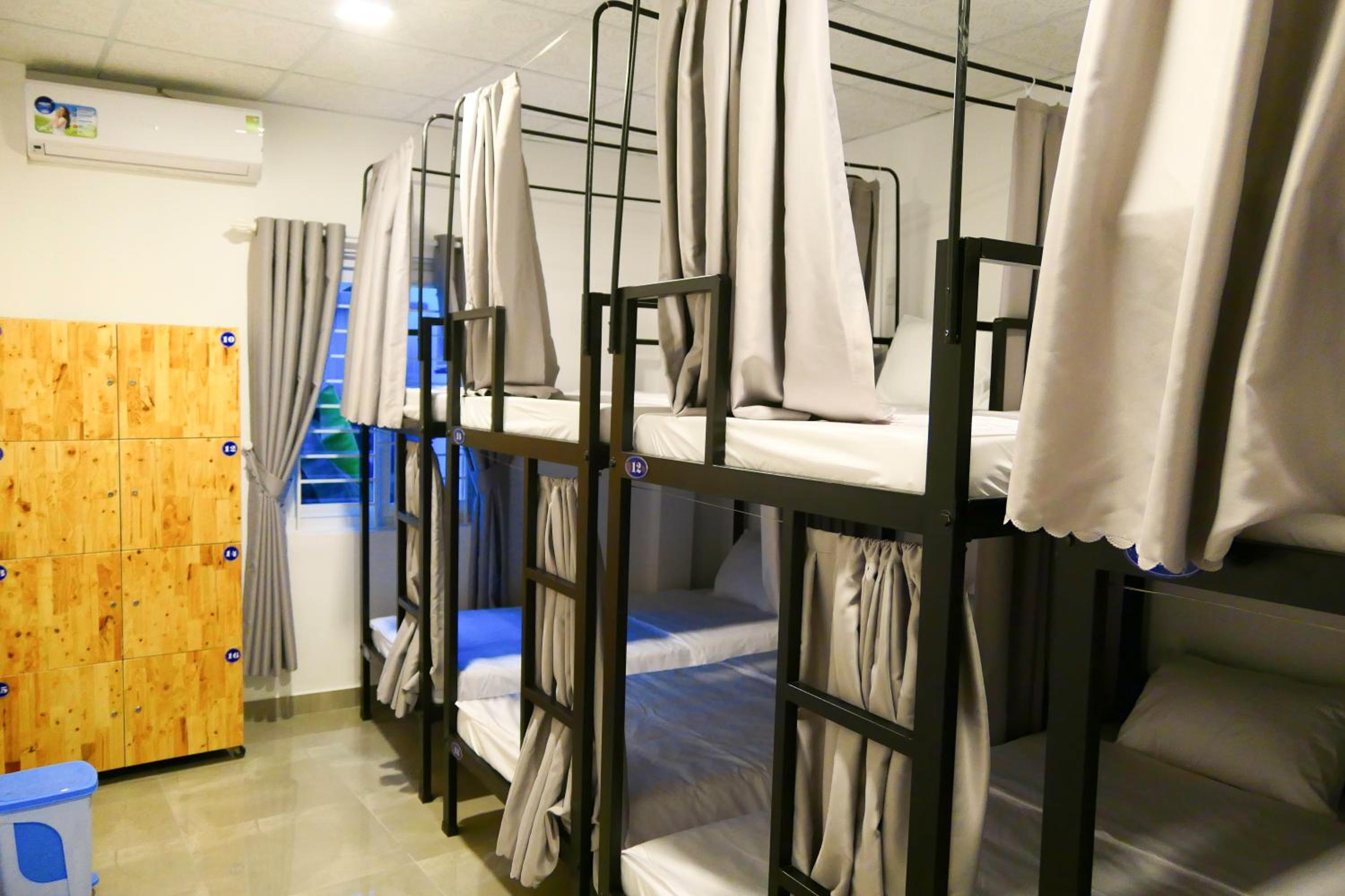 Shark Homestay