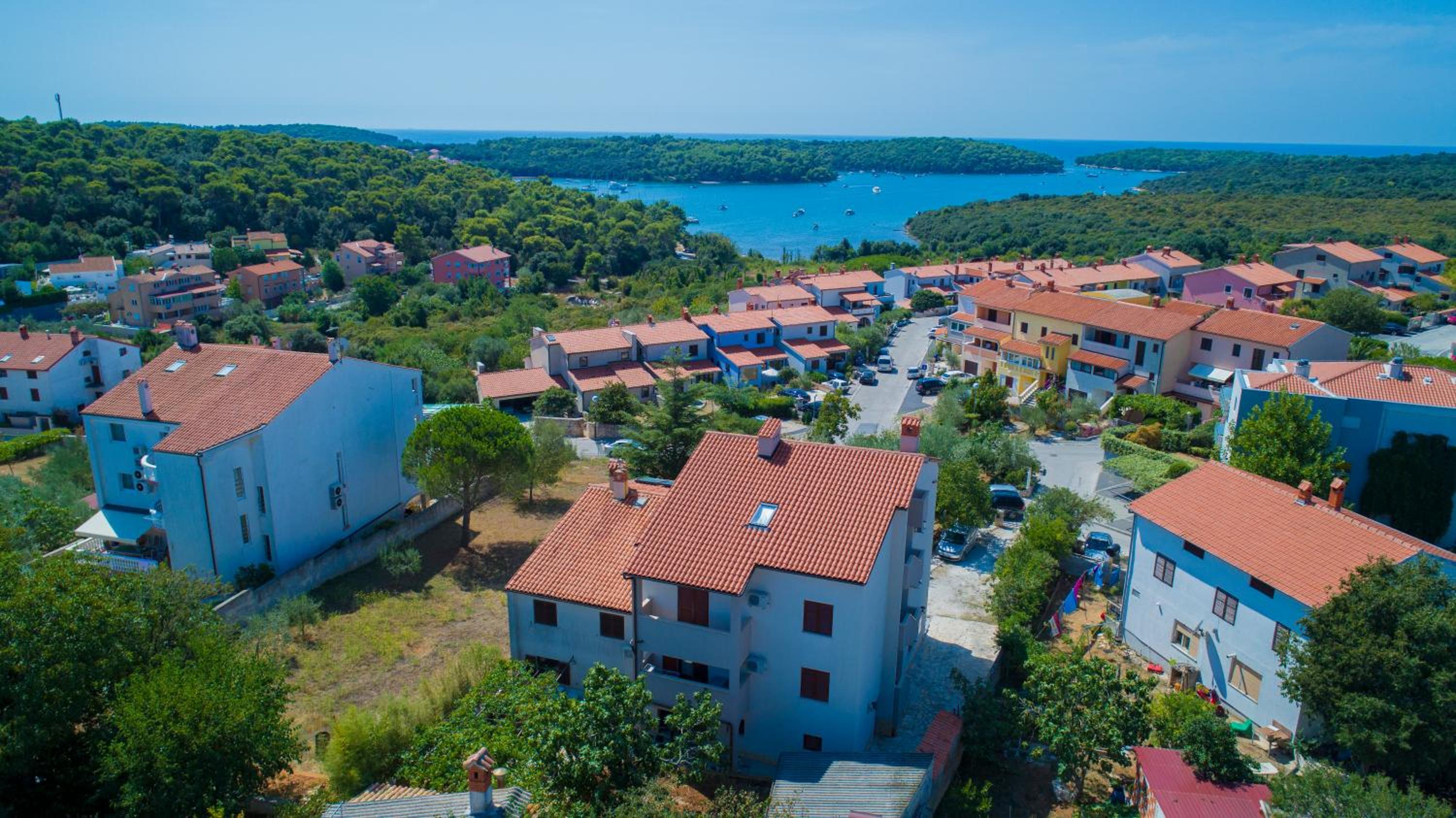 Apartments Cezar view 2