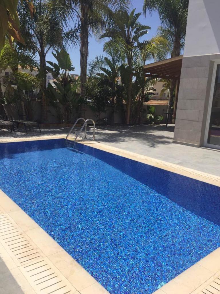 Hotel Amanda Villa - Image 1