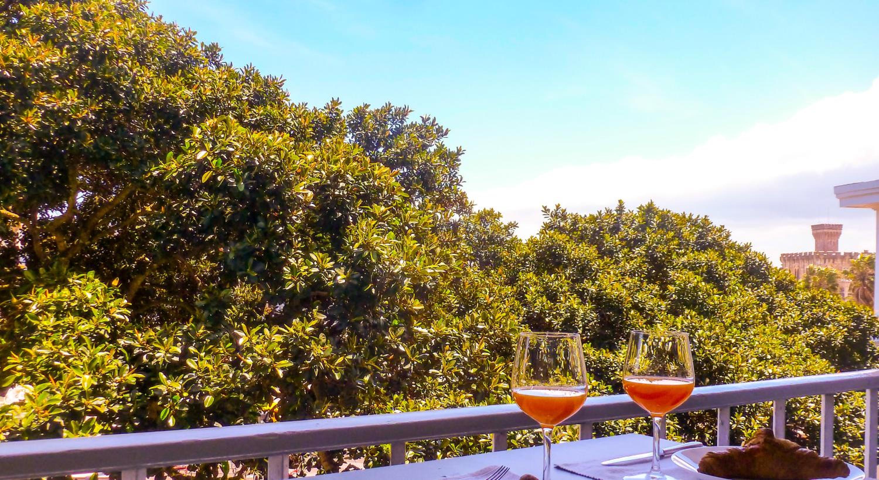 Cascais-Estoril BEACHFRONT Apartments view 3