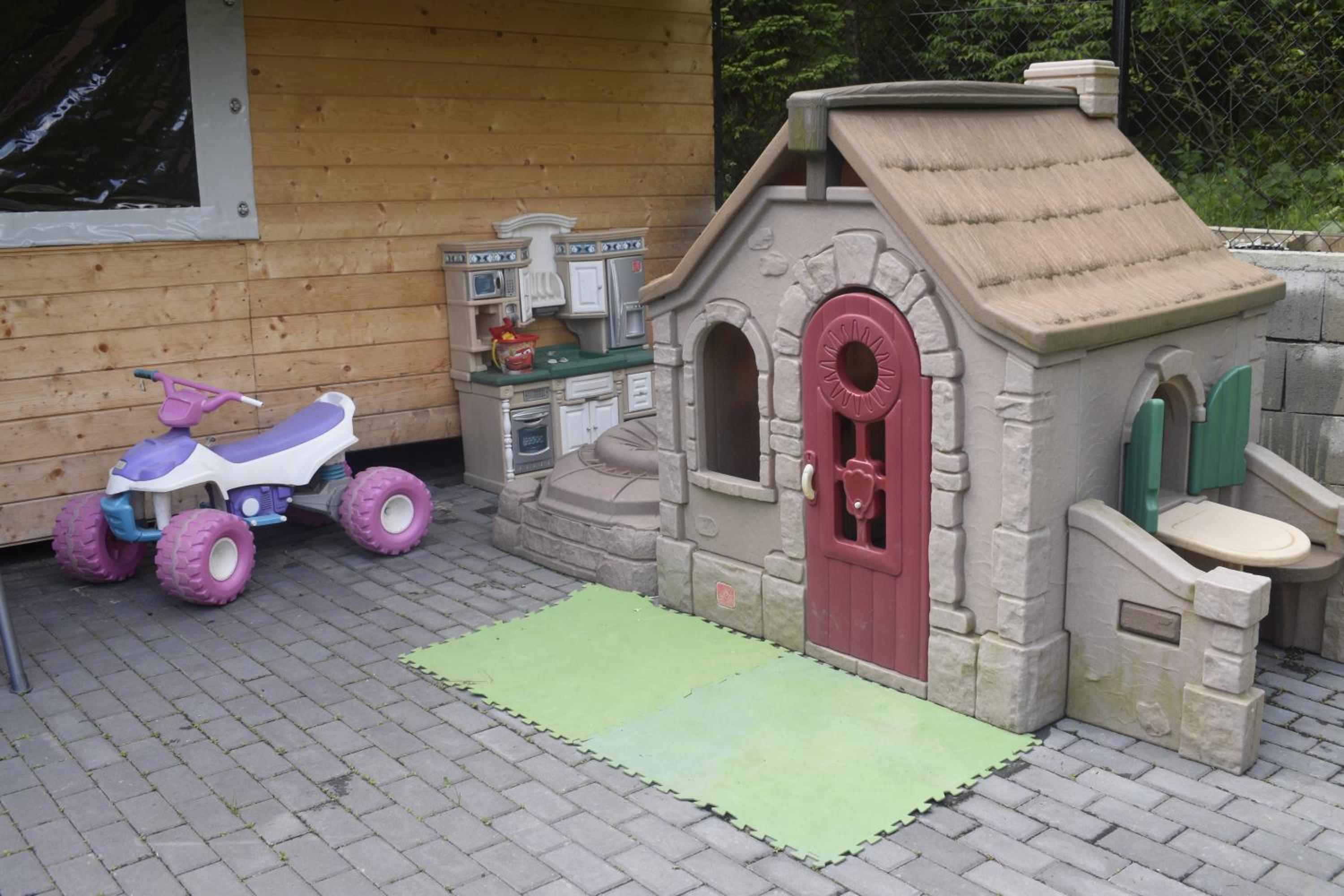 Photo 6