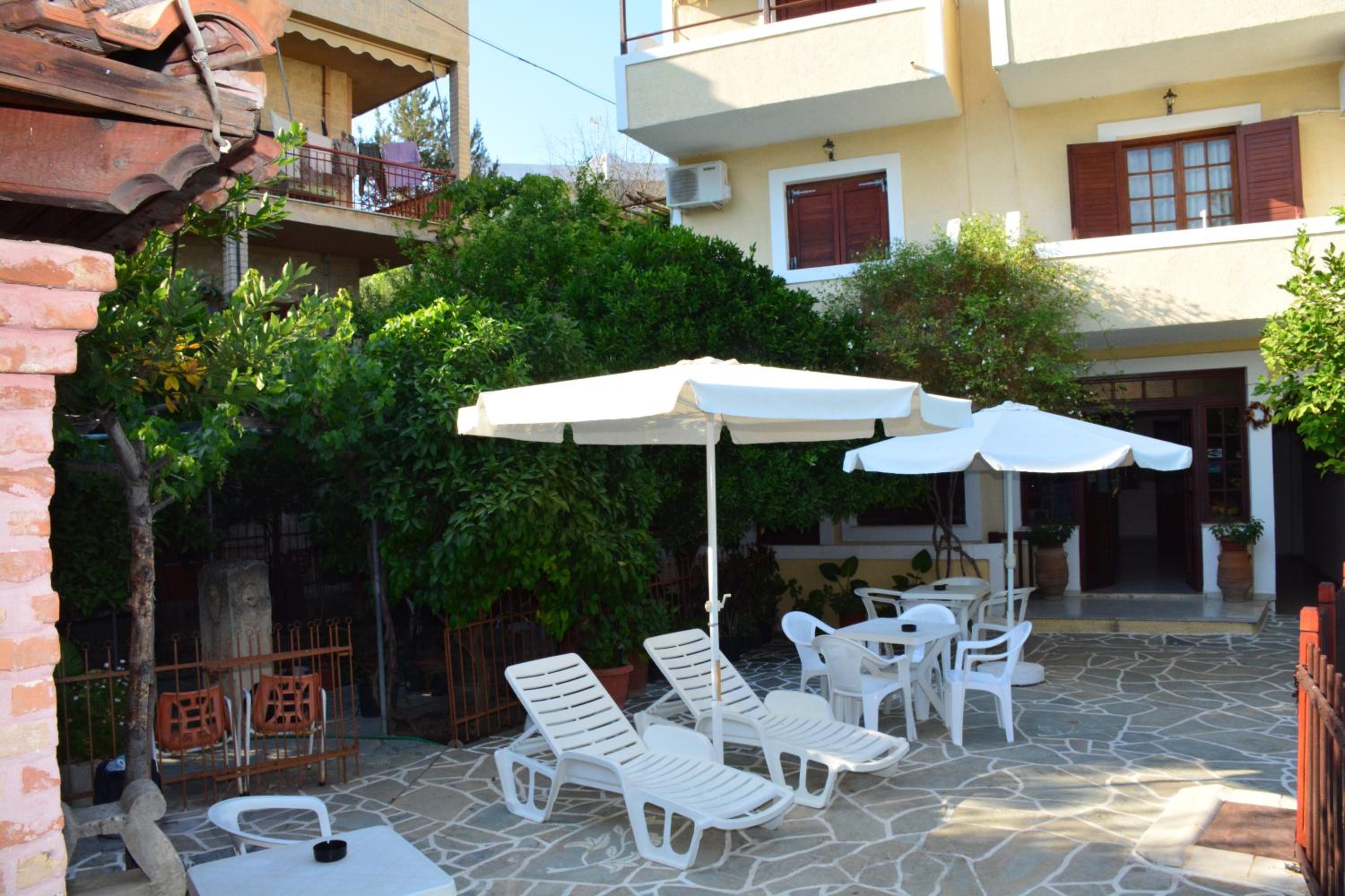 Voula Apartments