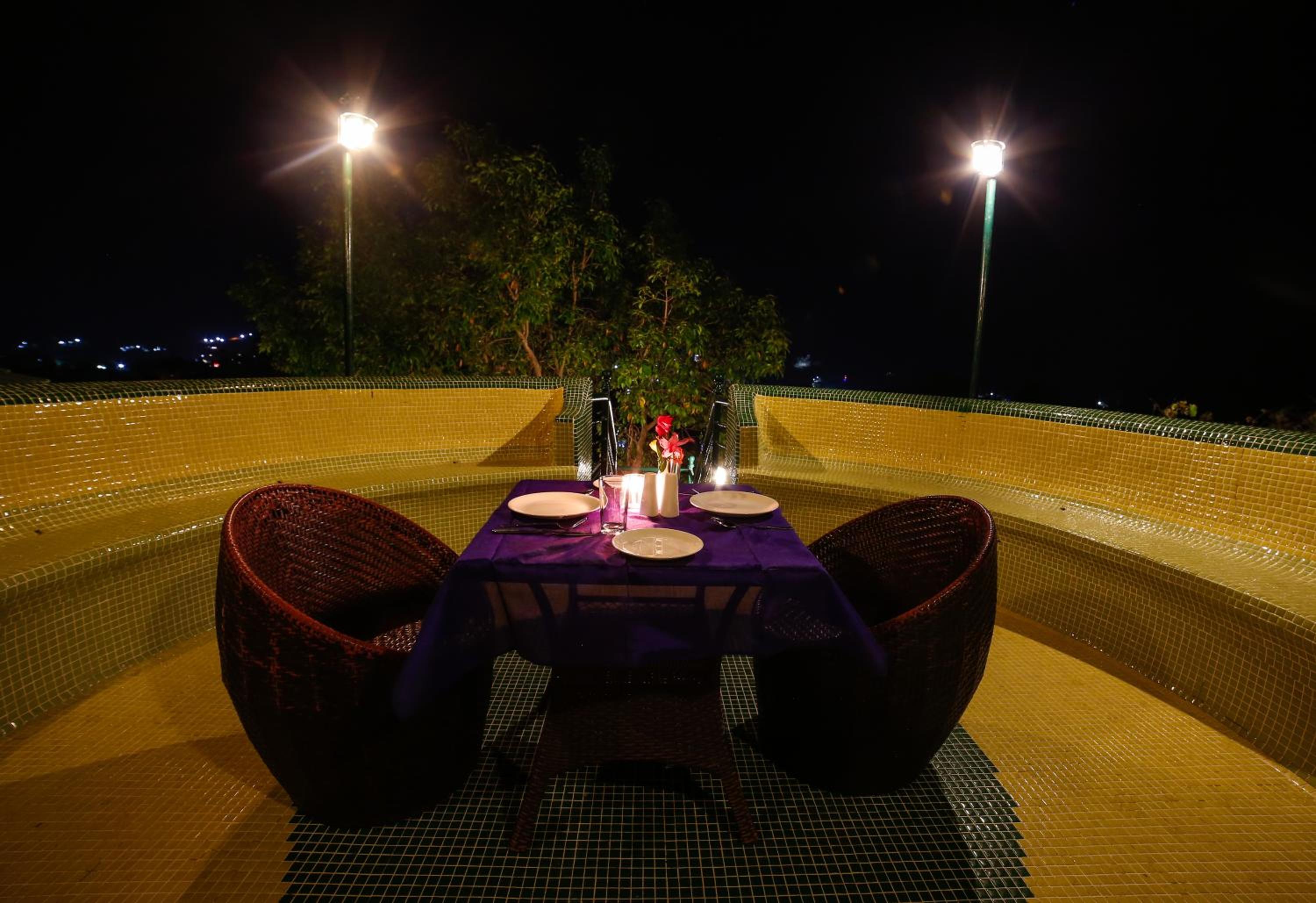 The Colonial Manek Manor By SAH