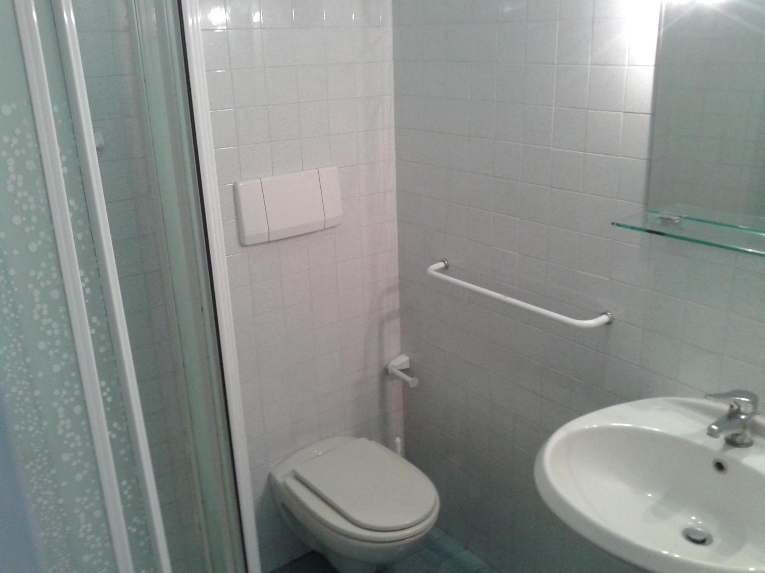 Photo 37