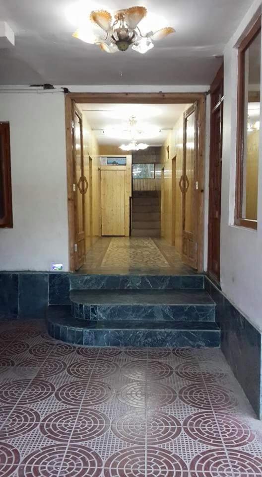 Photo 8