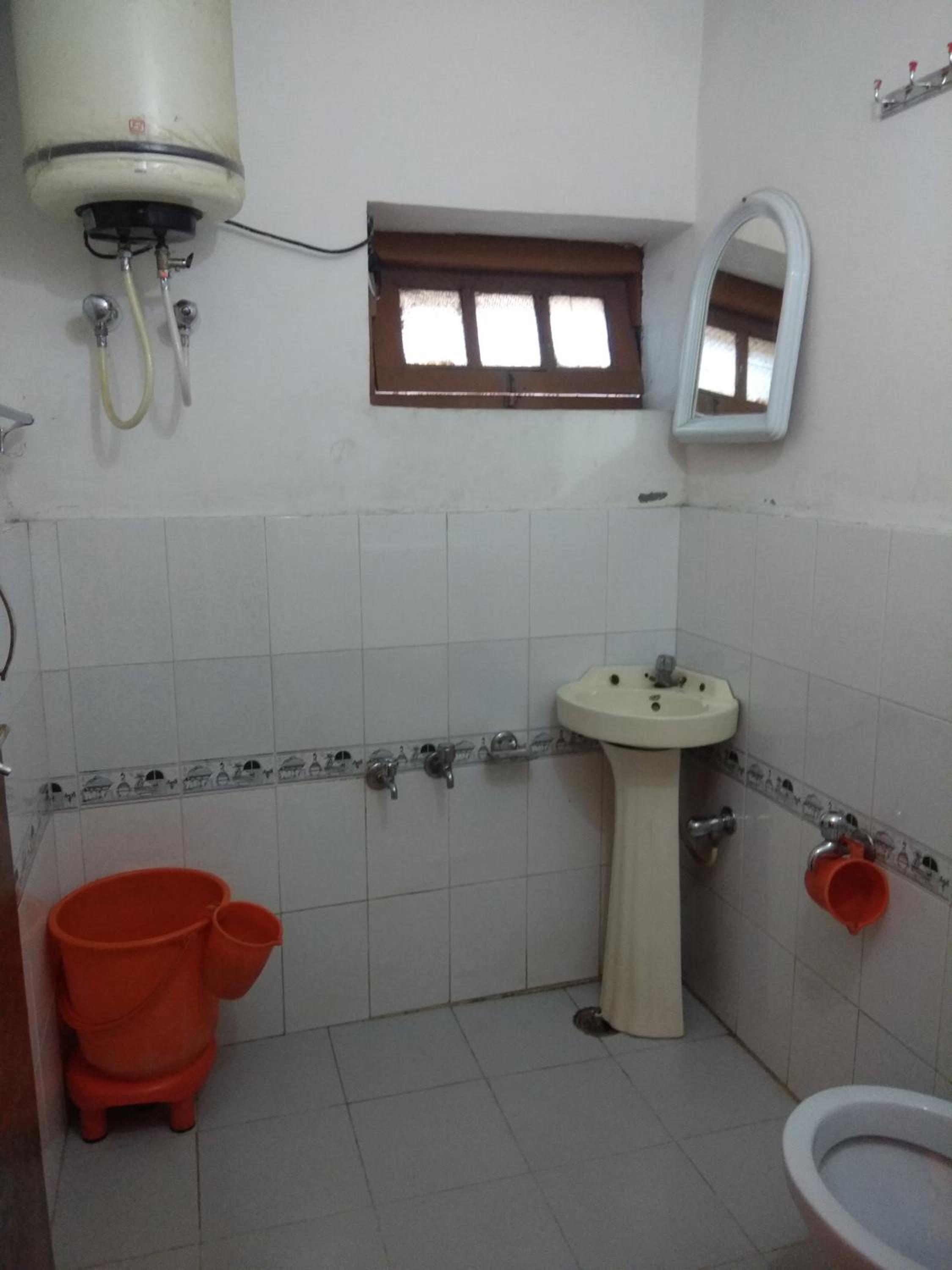 Photo 32