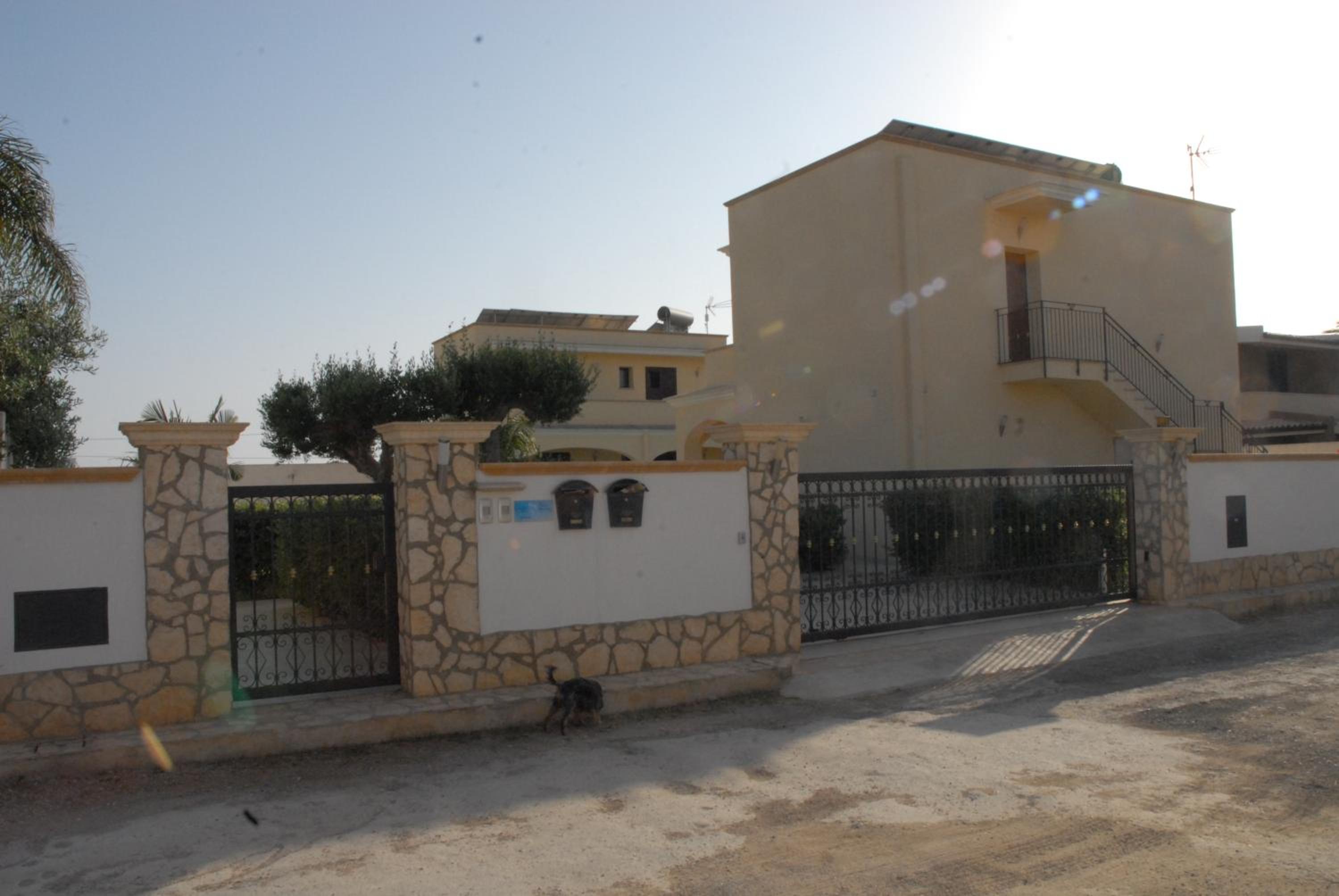 Oasi Tortuga Residence Piscina e barbecue h24