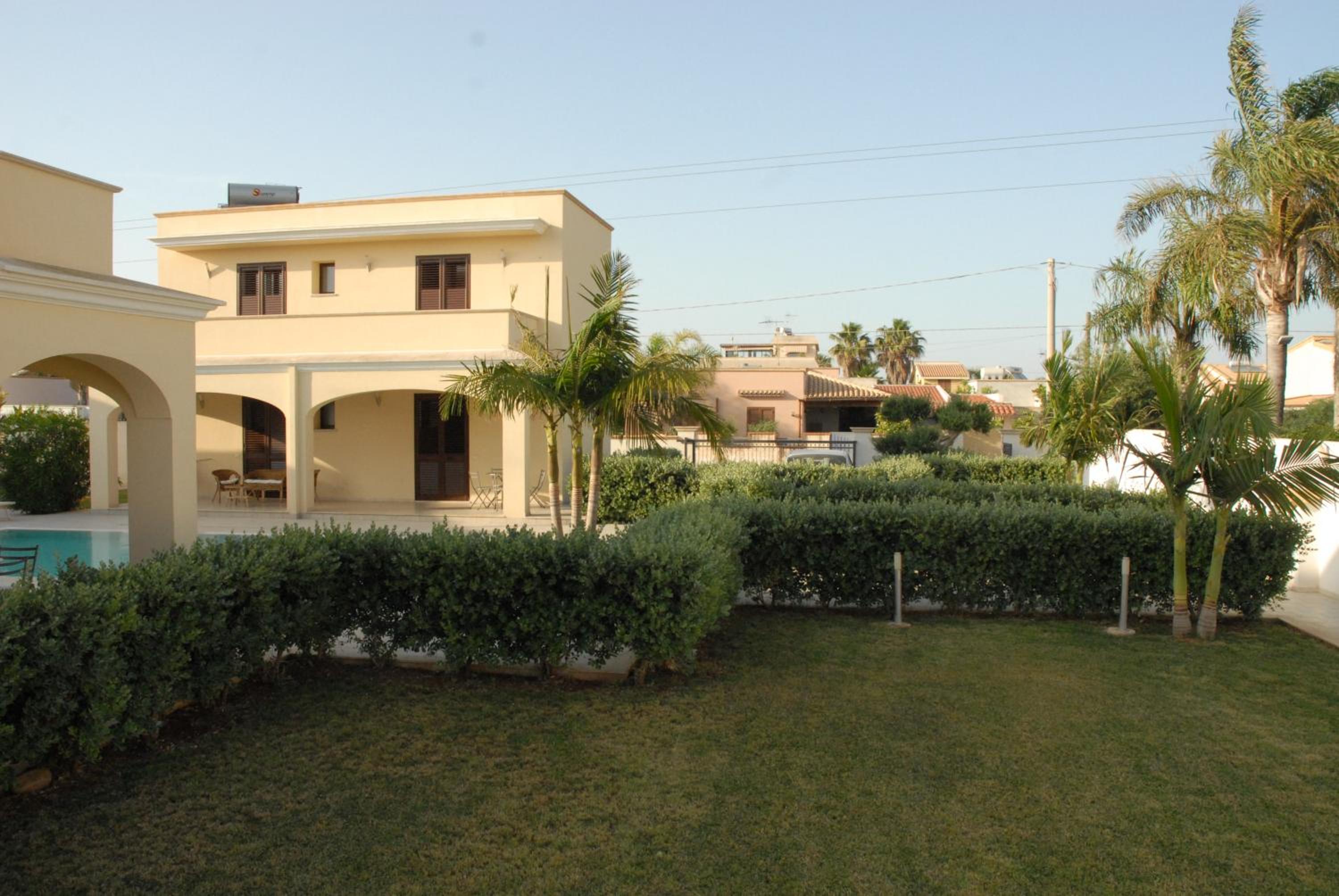 Oasi Tortuga Residence Piscina e barbecue h24